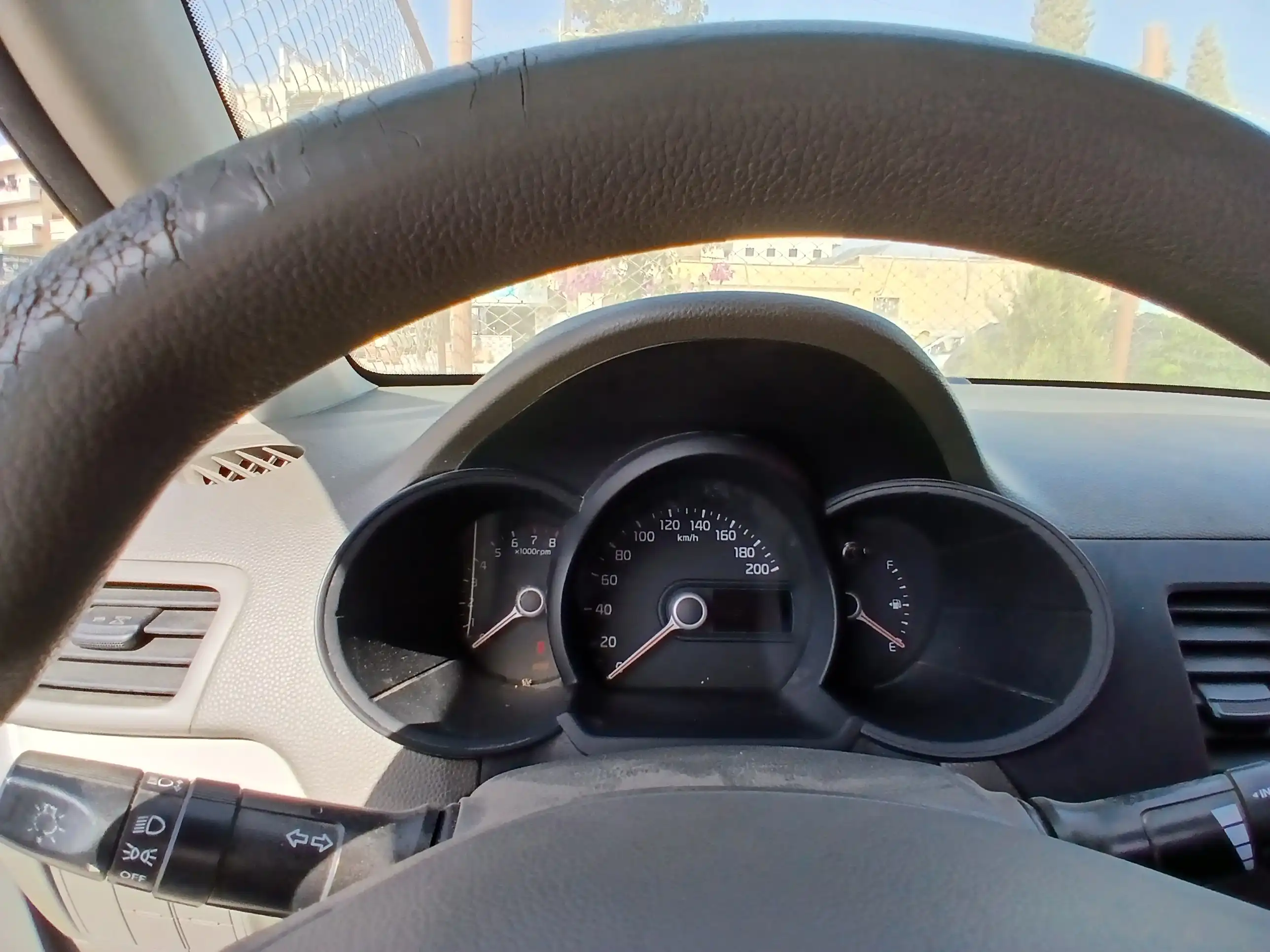kilometrage car sale kia morning standard hatchback used 2014 aleppo el image