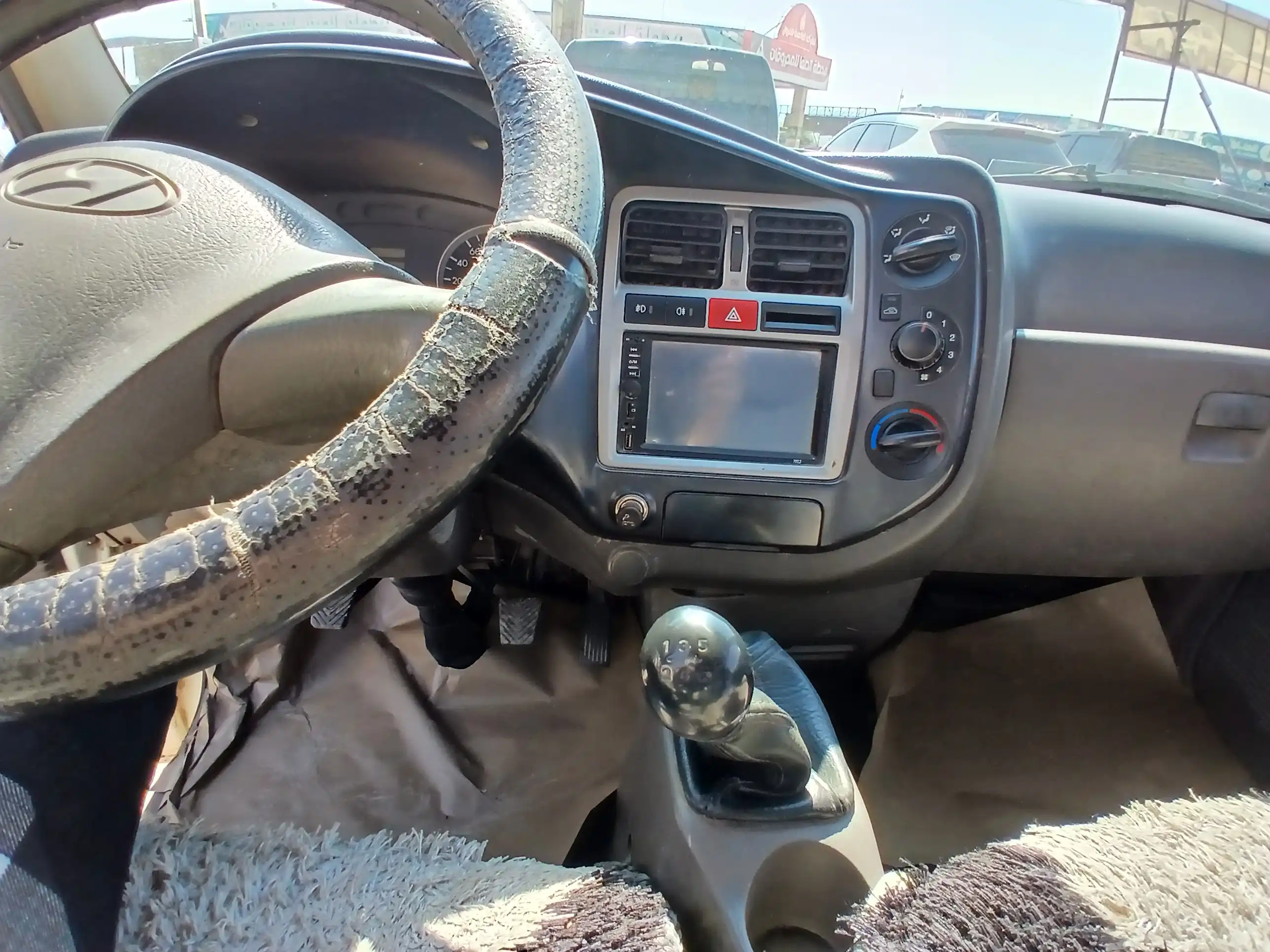 kilometrage car sale hyundai porter 2 crdi cargo truck used 2006 aleppo ox image