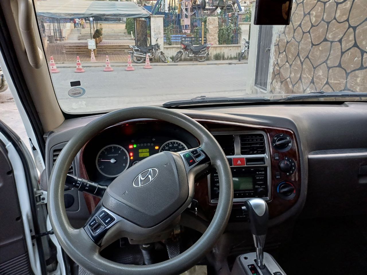kilometrage car sale hyundai porter 2 crdi cargo truck used 2016 aleppo ey image
