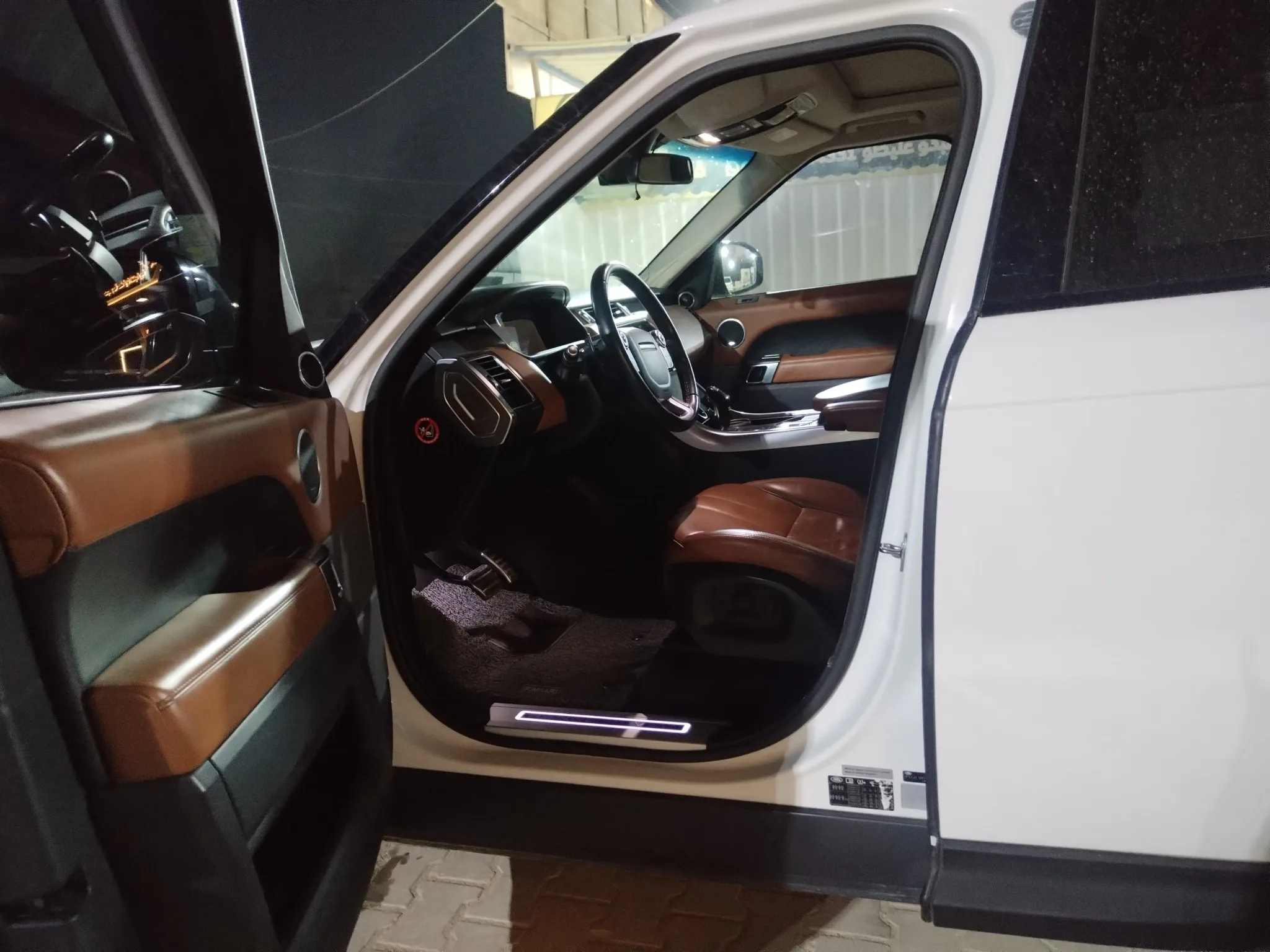 kilometrage car sale land rover discovery sport hse suv used 2017 aleppo ba image
