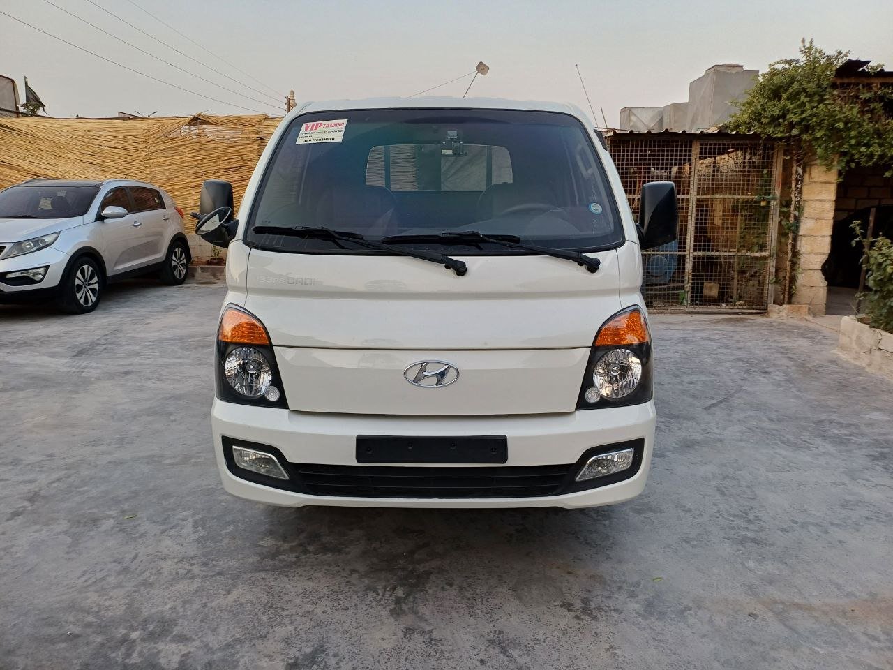 kilometrage car sale hyundai porter 2 crdi cargo truck used 2016 aleppo ey image