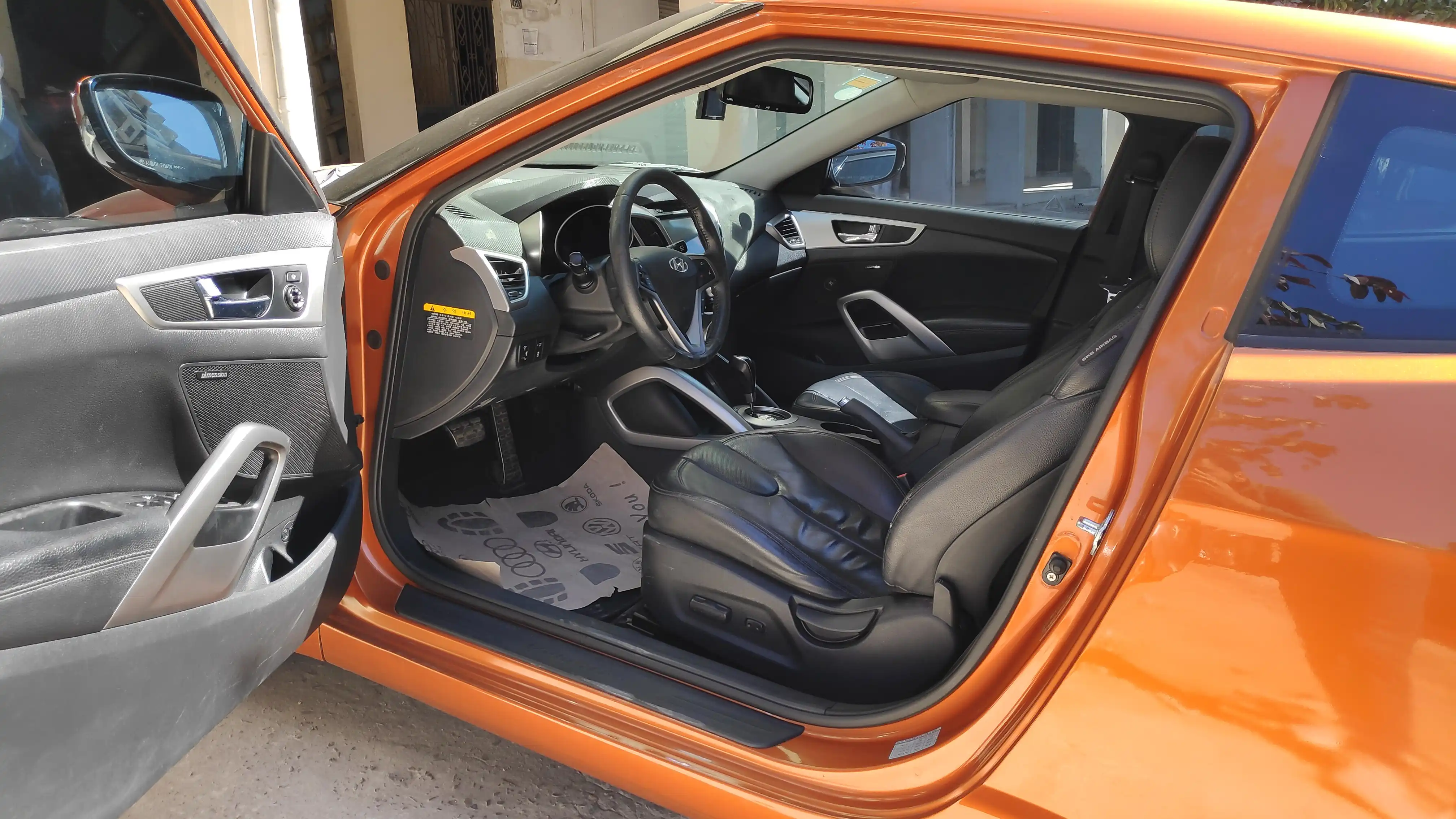 kilometrage car sale hyundai veloster gdi hatchback used 2012 tartus do image