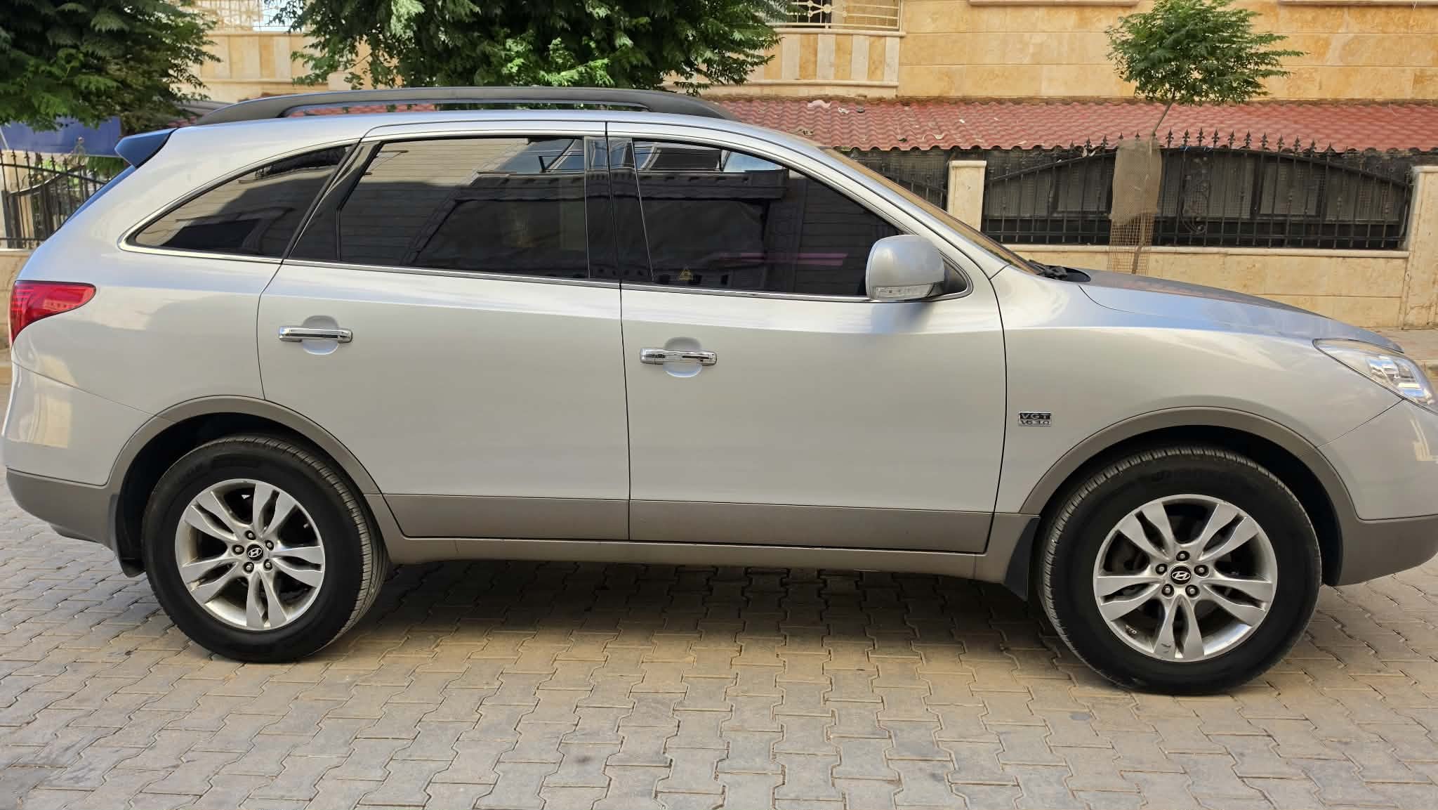 kilometrage car sale hyundai veracruz 300vx suv used 2010 aleppo lw image