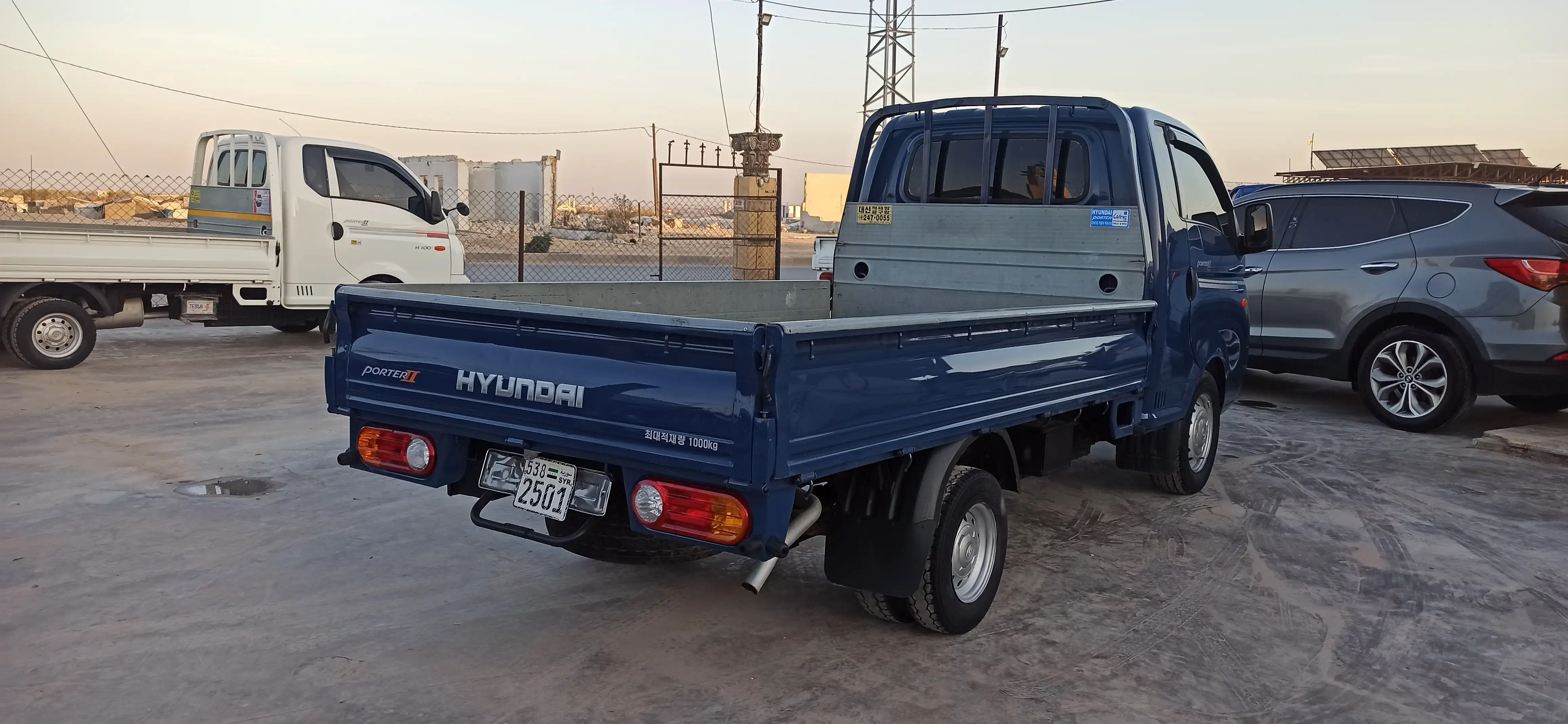 kilometrage car sale hyundai porter ii 2 standard cargo truck used 2010 aleppo zx image