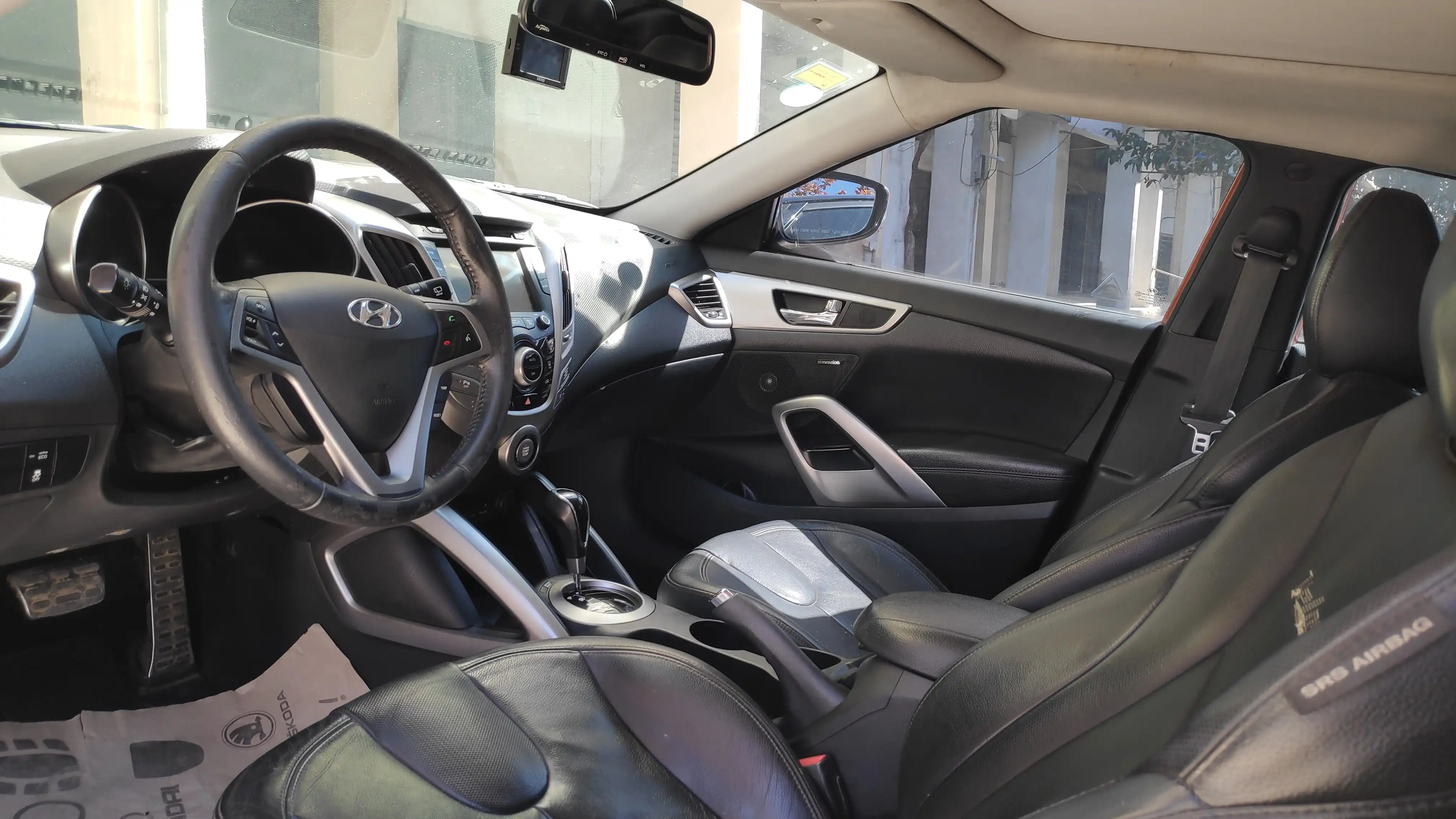 kilometrage car sale hyundai veloster gdi hatchback used 2012 tartus do image