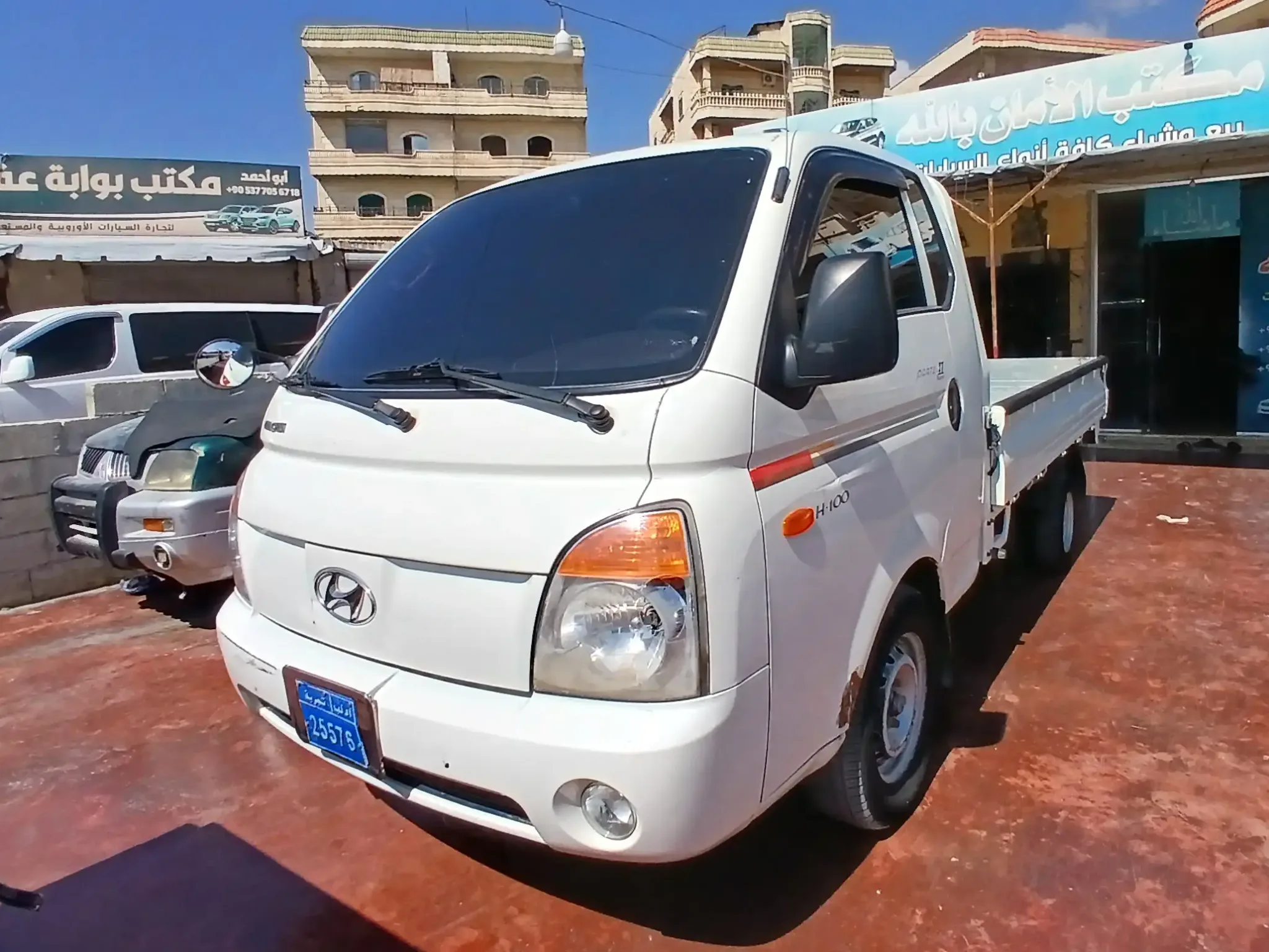 kilometrage car sale hyundai porter 2 crdi used 2013 rn card image