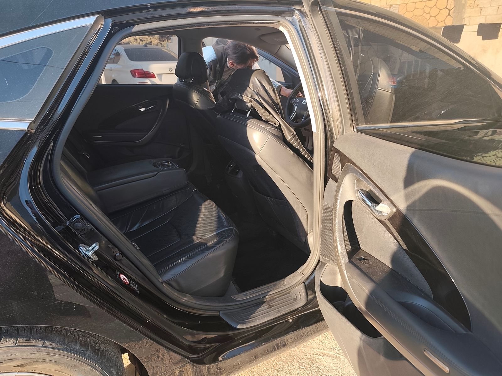 kilometrage car sale hyundai grandeur hg 240 sedan used 2011 aleppo li image