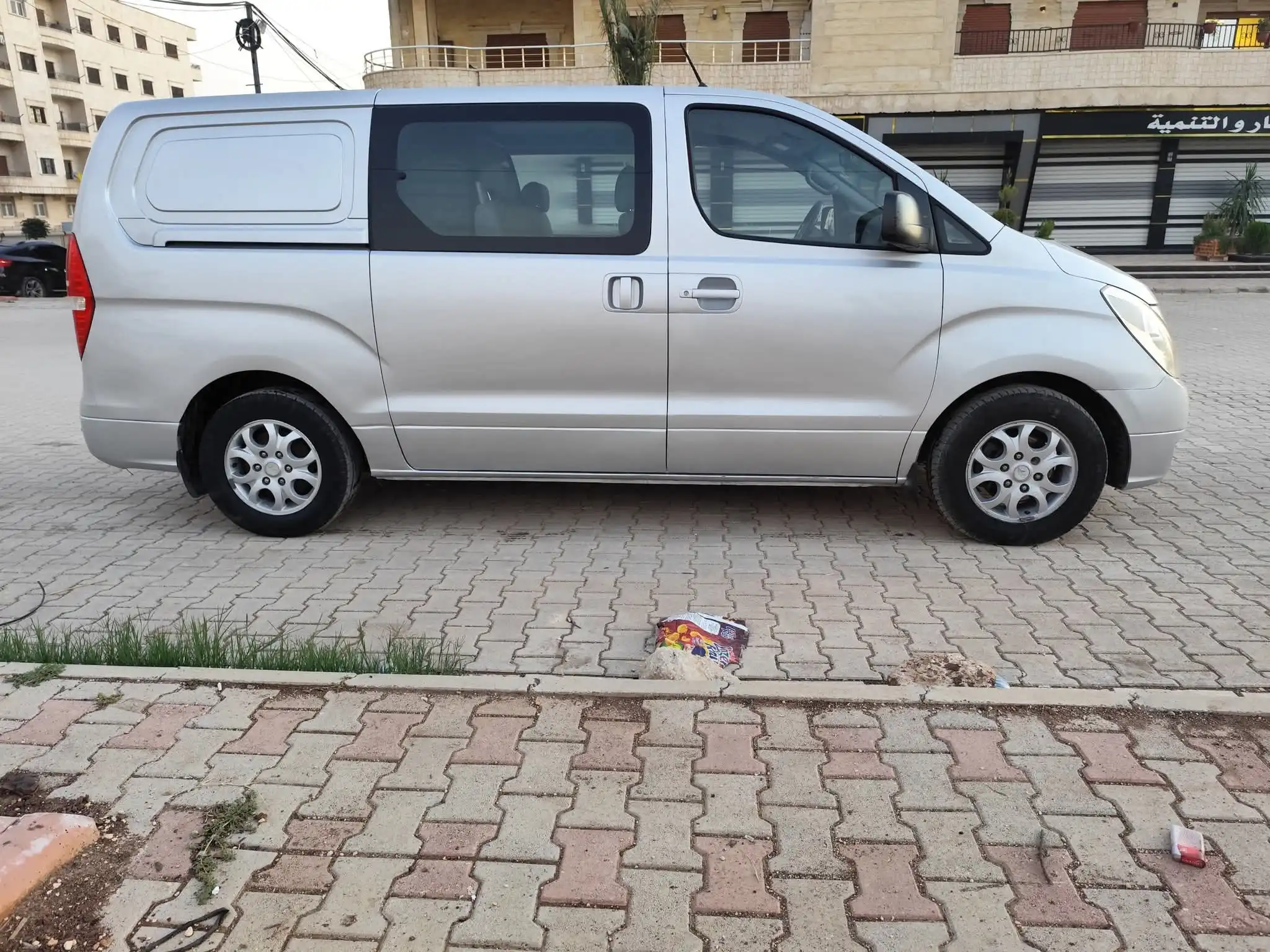 kilometrage car sale hyundai grand starex cvx van used 2008 aleppo lf image