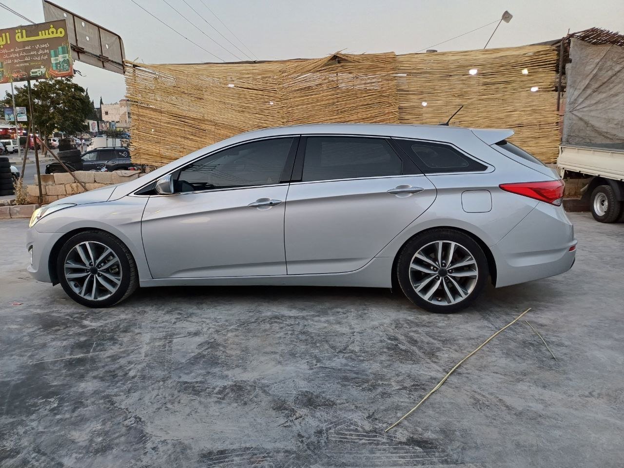 kilometrage car sale hyundai i40 gdi station wagon used 2012 aleppo eg image