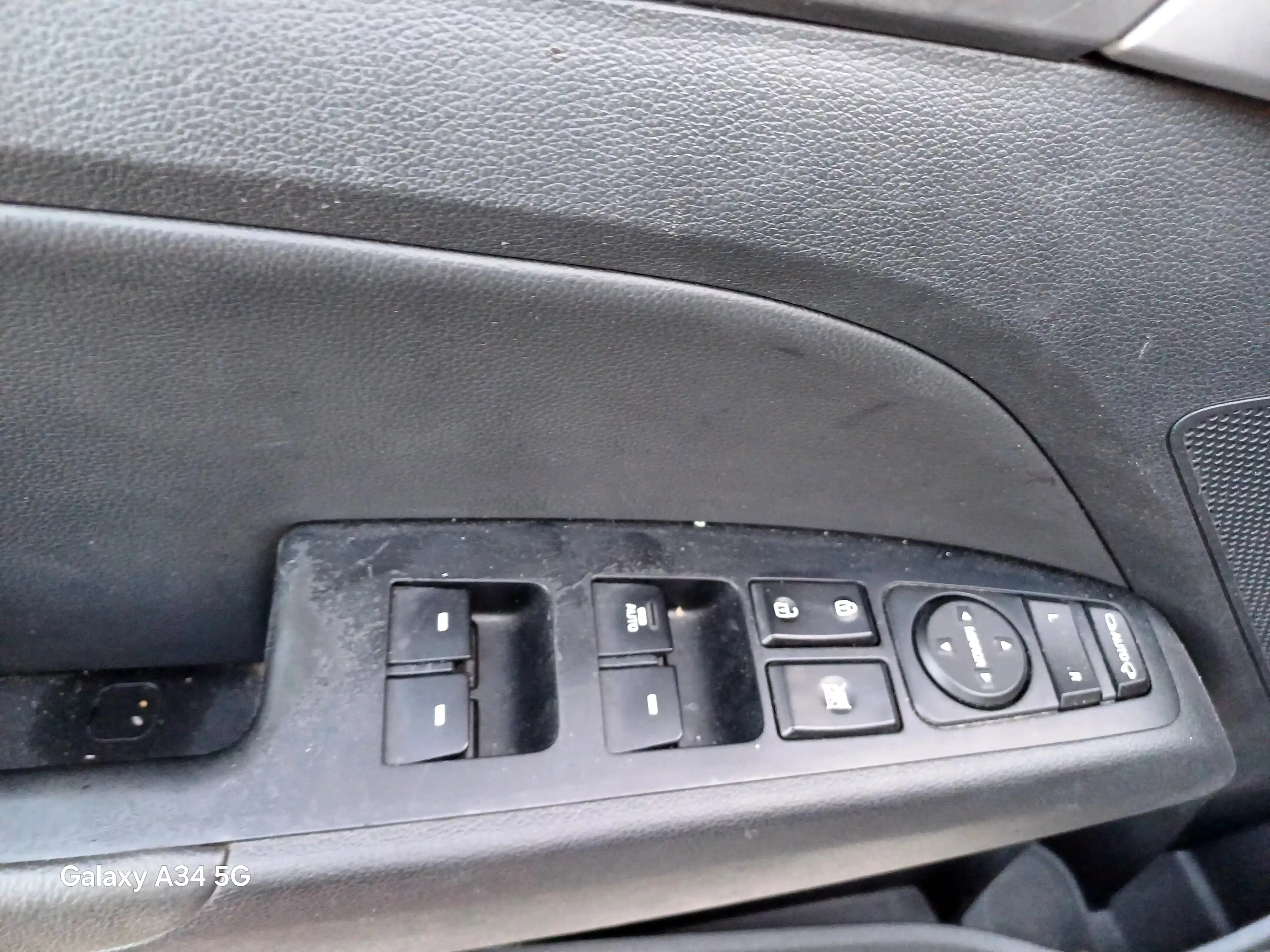 kilometrage car sale hyundai avante gdi sedan used 2016 aleppo es image