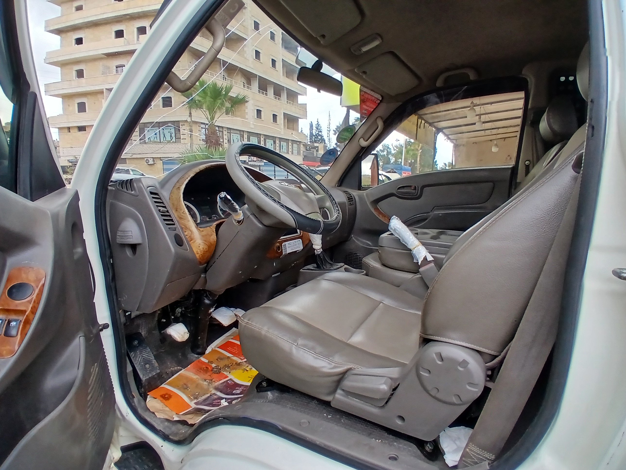 kilometrage car sale hyundai porter ii 2 crdi cargo truck used 2009 aleppo sp image