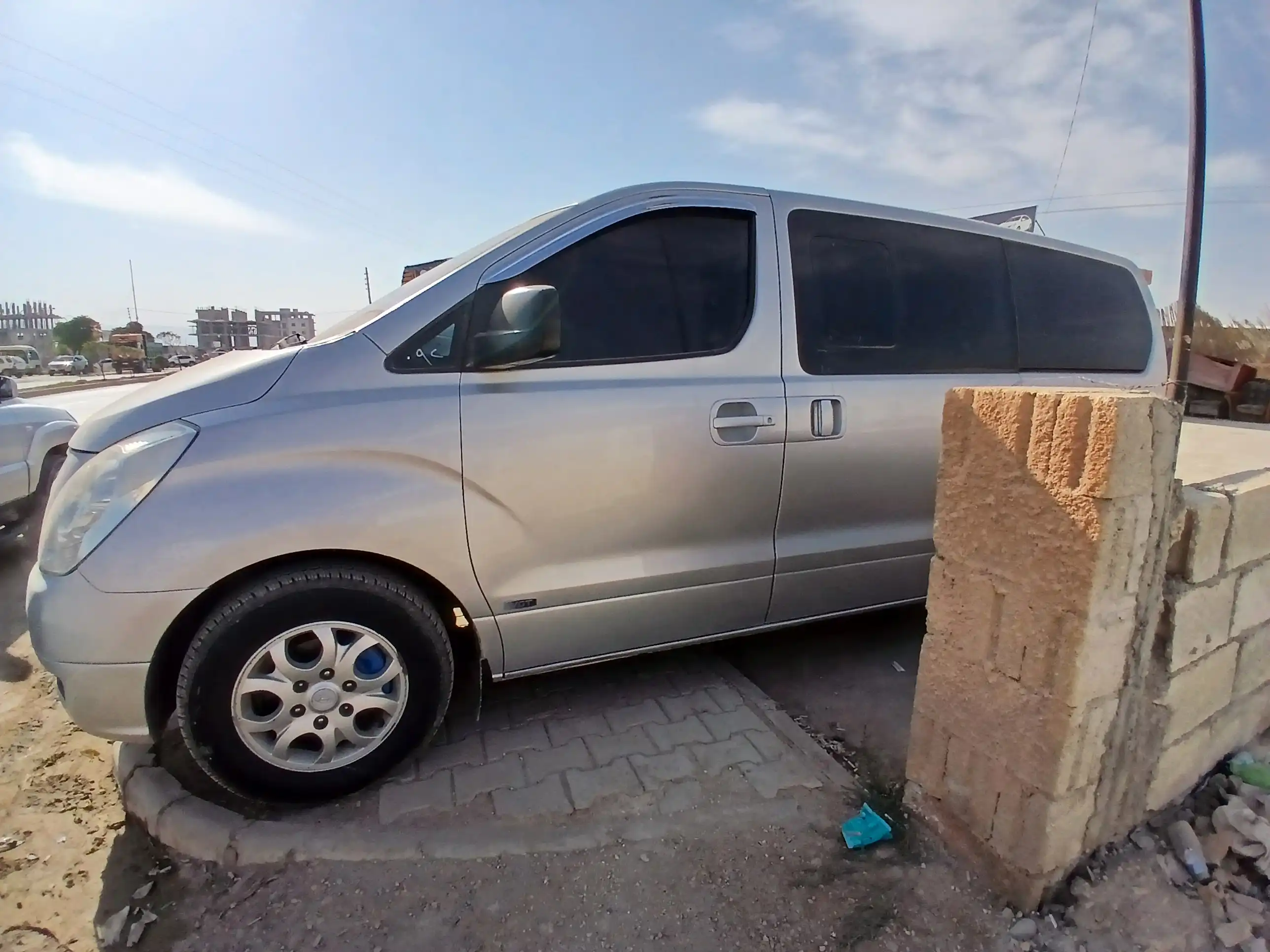 kilometrage car sale hyundai grand starex cvx van used 2010 aleppo nc image