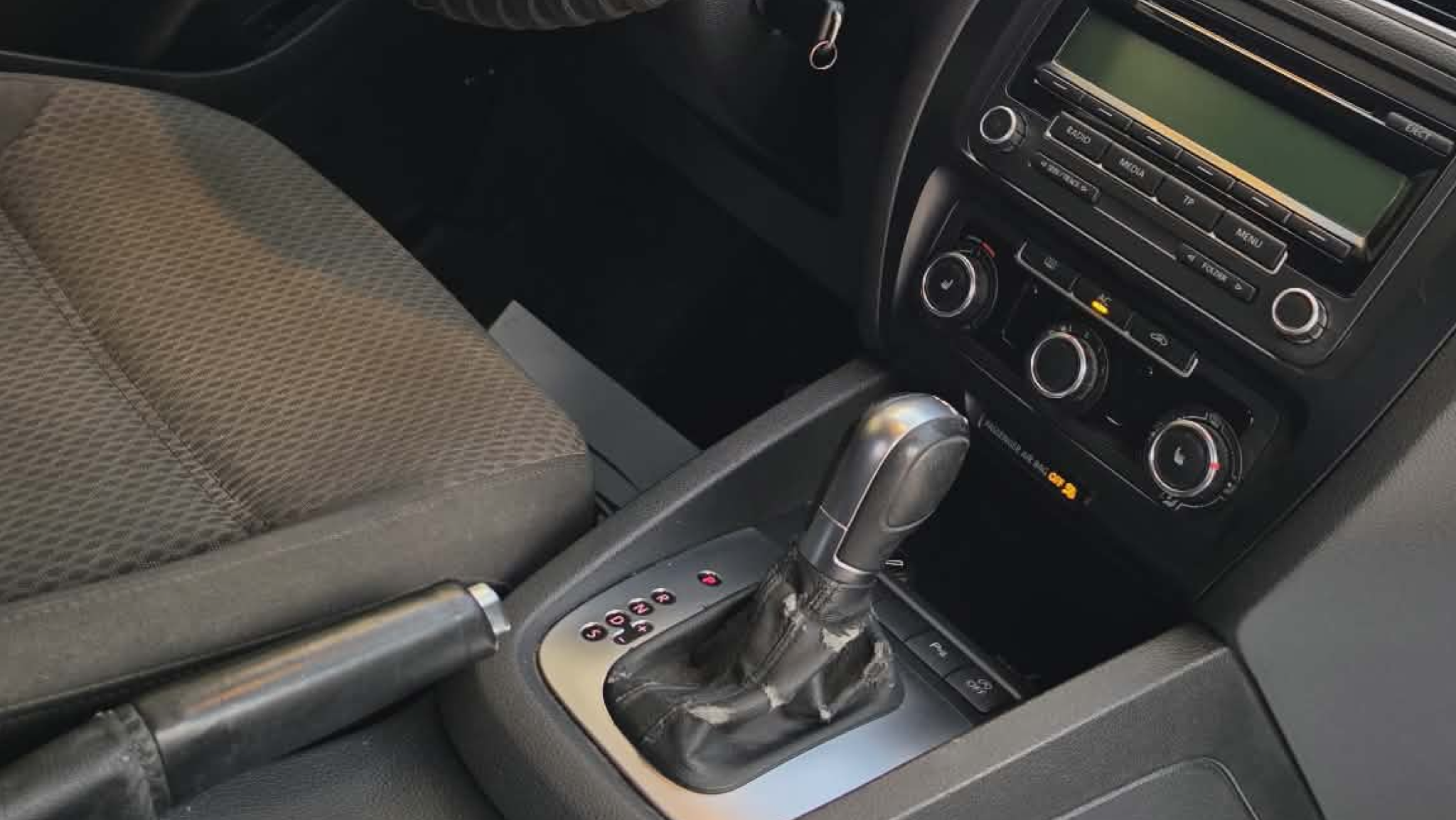 kilometrage car sale volkswagen jetta 2 0 tdi sedan used 2011 aleppo ep image