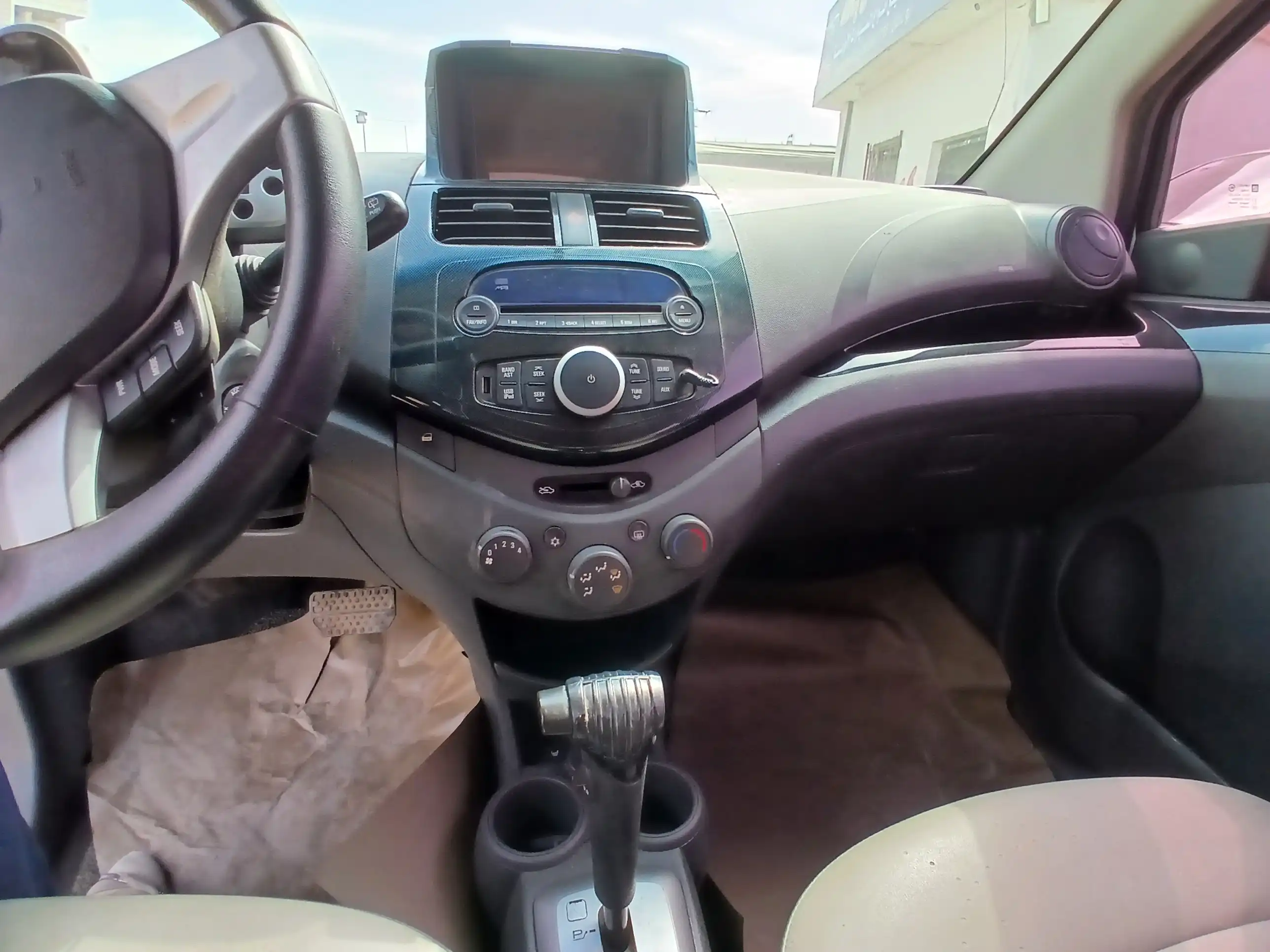 kilometrage car sale chevrolet spark standard hatchback used 2013 aleppo tk image