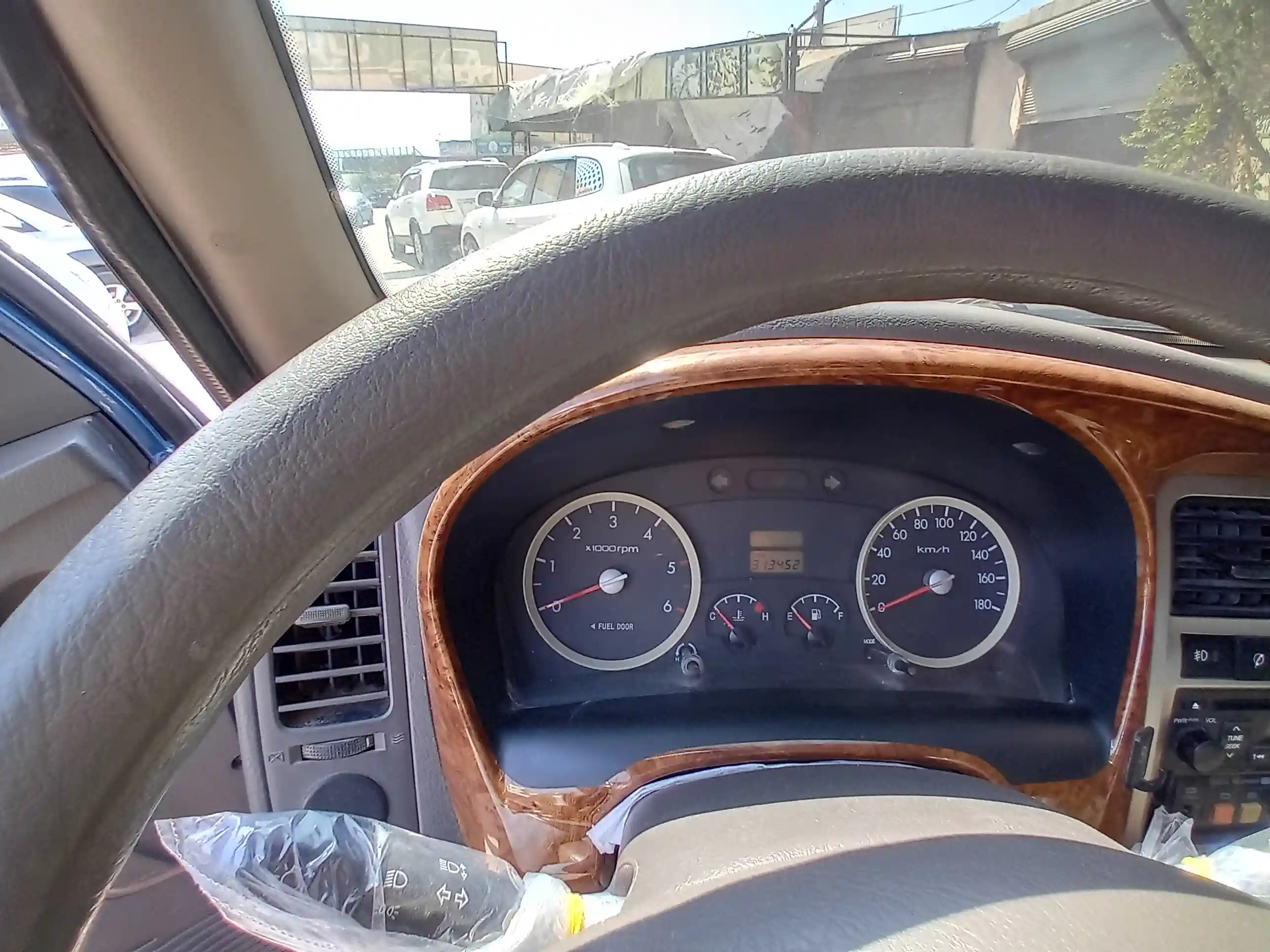 kilometrage car sale hyundai porter 2 crdi cargo truck used 2012 aleppo sc image