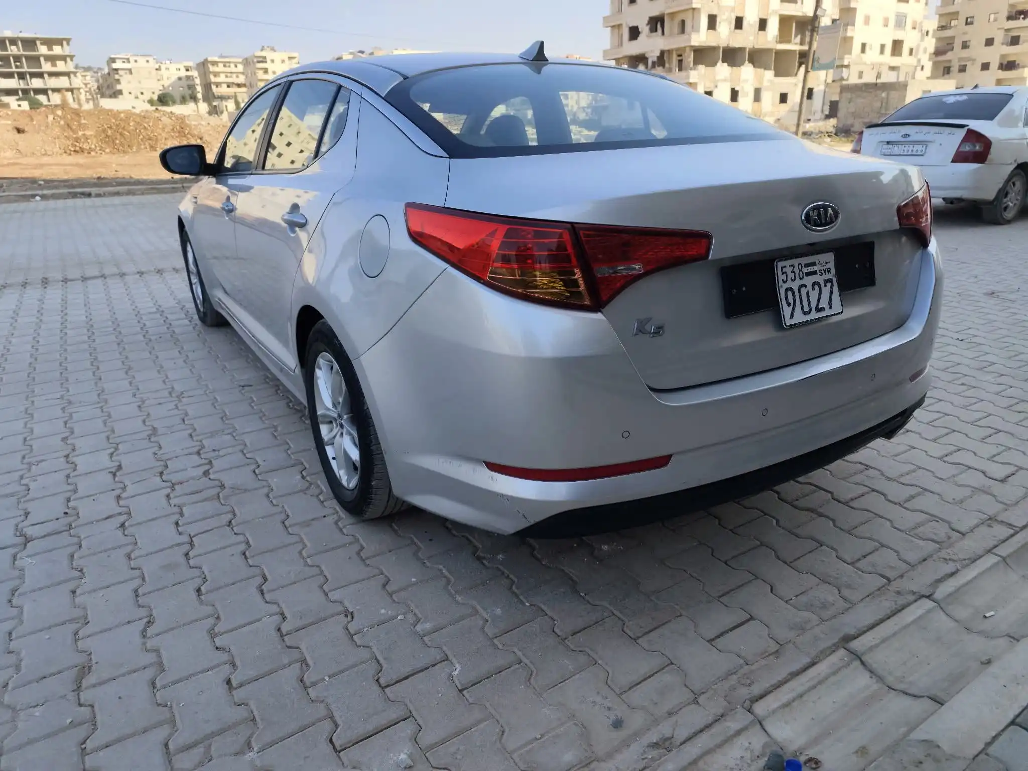 kilometrage car sale kia k5 standard sedan used 2011 aleppo nv image