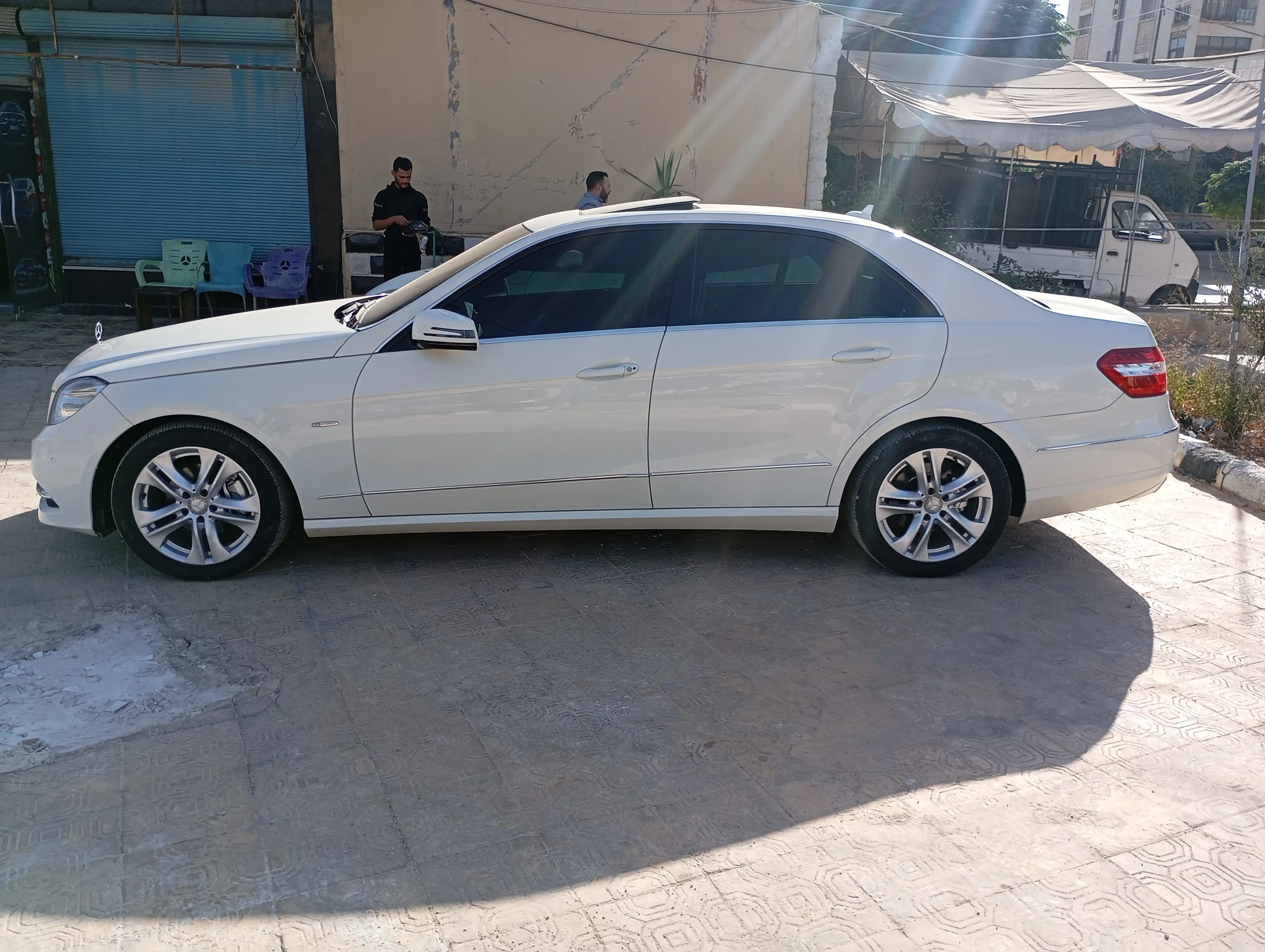 kilometrage car sale mercedes benz e class e 220 cdi sedan used 2012 aleppo xh image