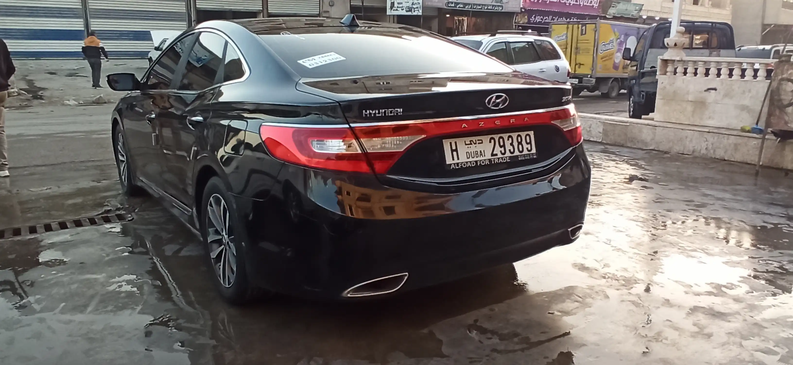 kilometrage car sale hyundai azera se sedan used 2011 rb image