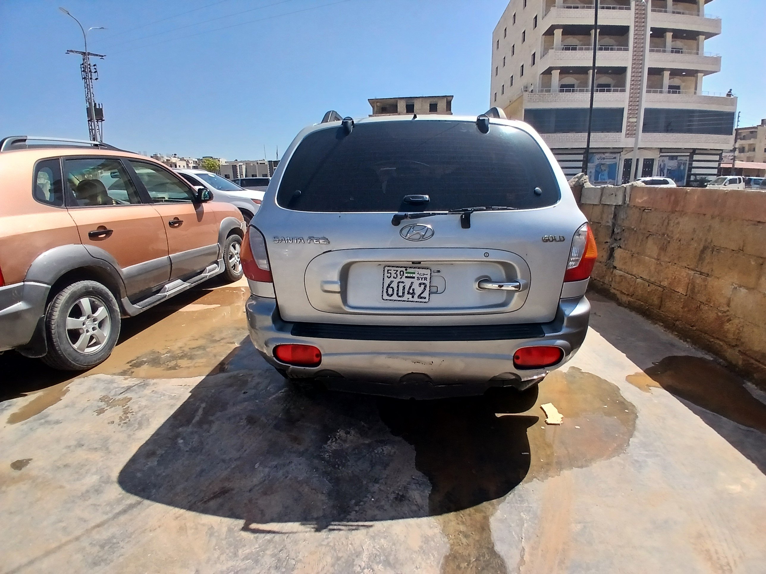 kilometrage car sale hyundai santa fe gold suv used 2005 aleppo bs image