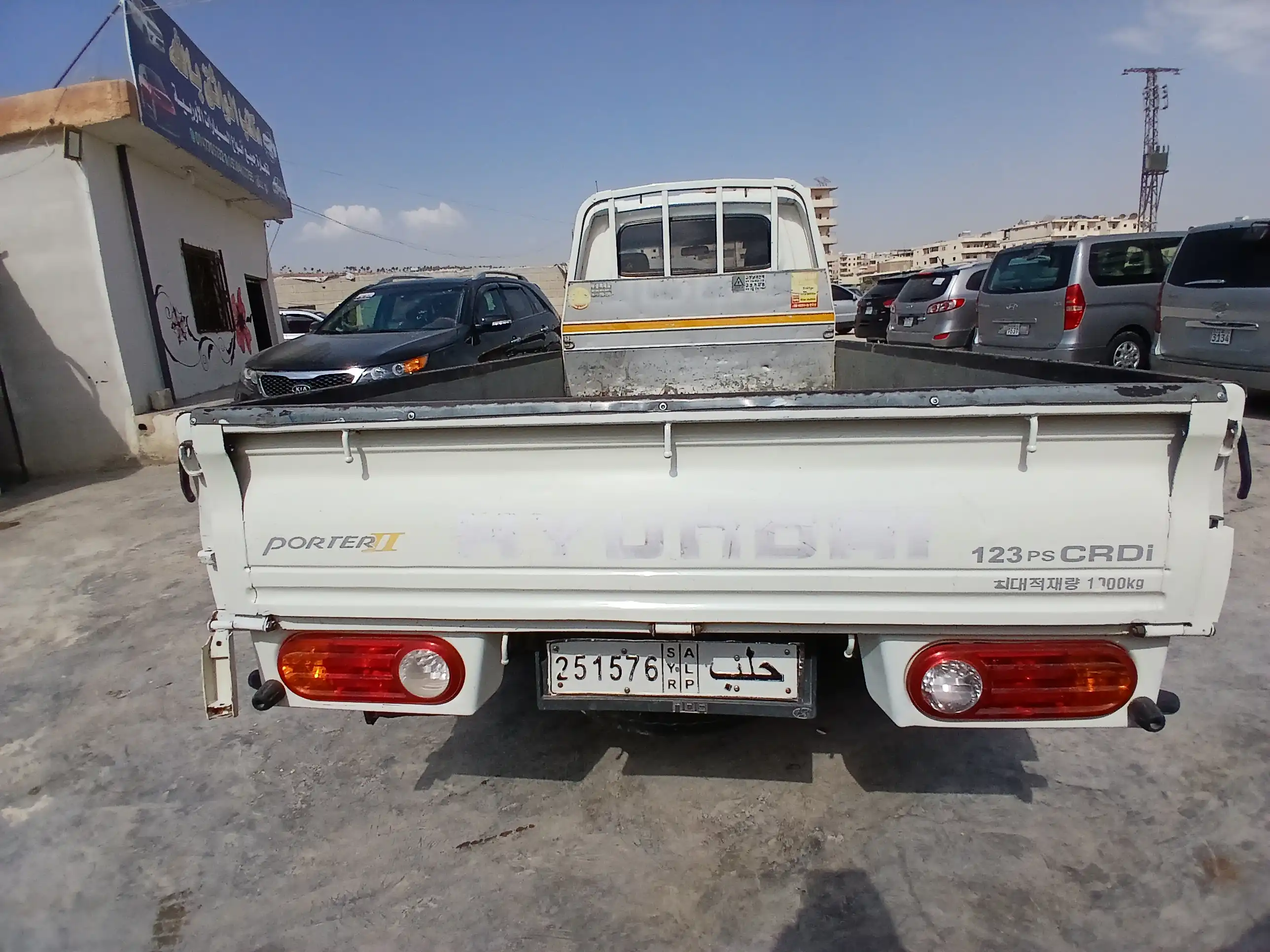 kilometrage car sale hyundai porter 2 crdi cargo truck used 2007 aleppo xn image