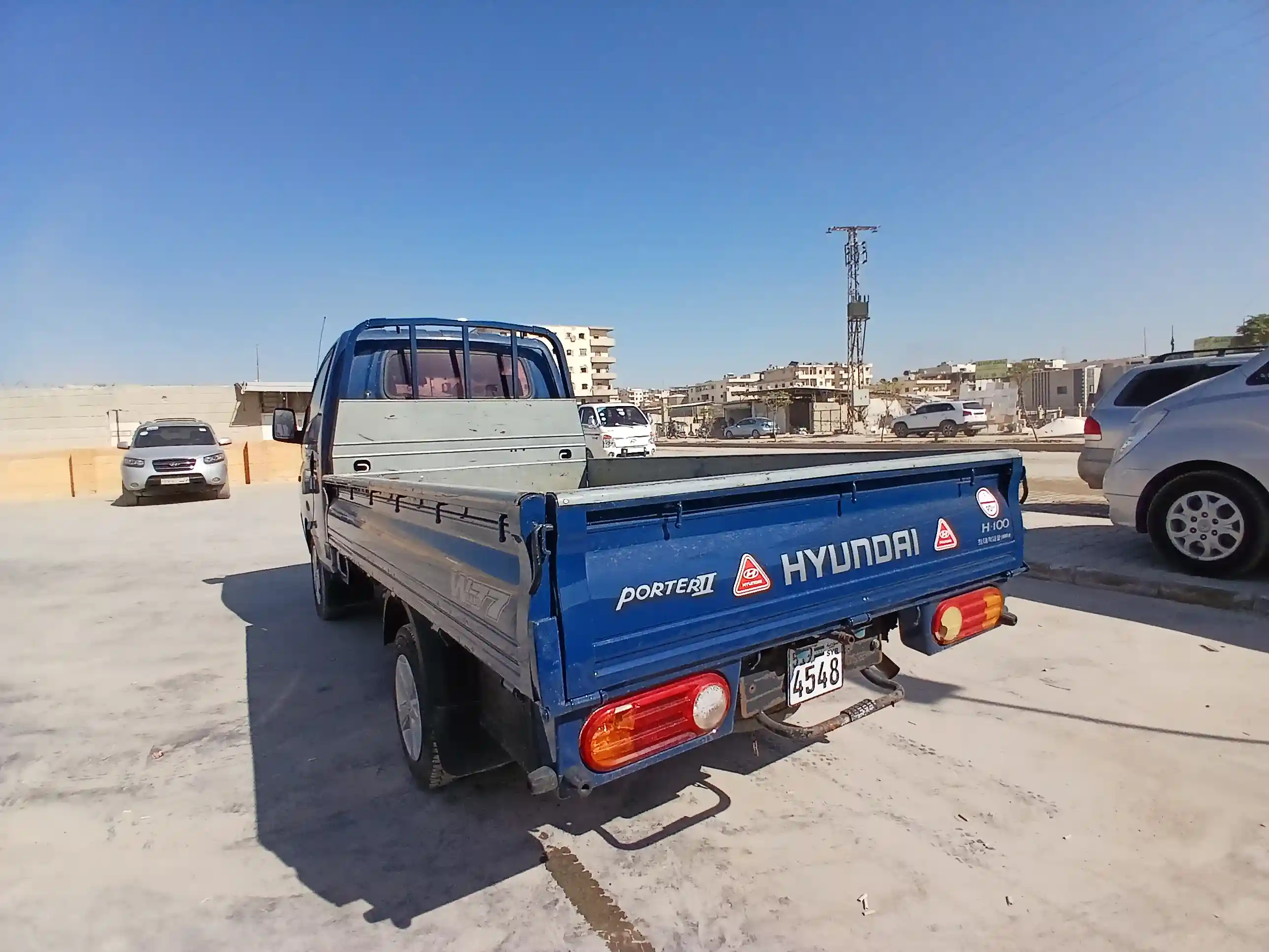 kilometrage car sale hyundai porter 2 crdi cargo truck used 2016 aleppo ab image