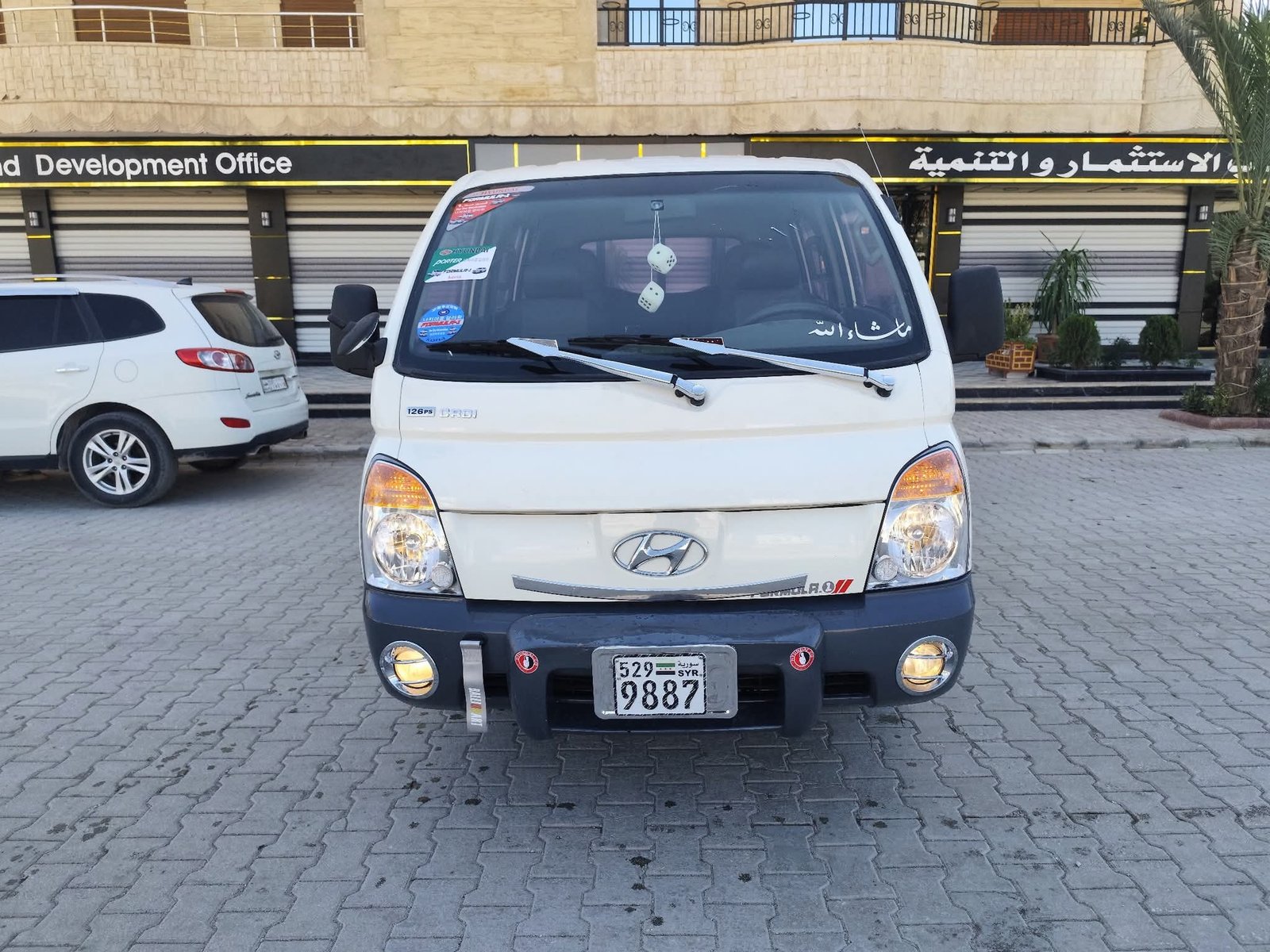 kilometrage car sale hyundai porter 2 crdi cargo truck used 2011 aleppo vy image