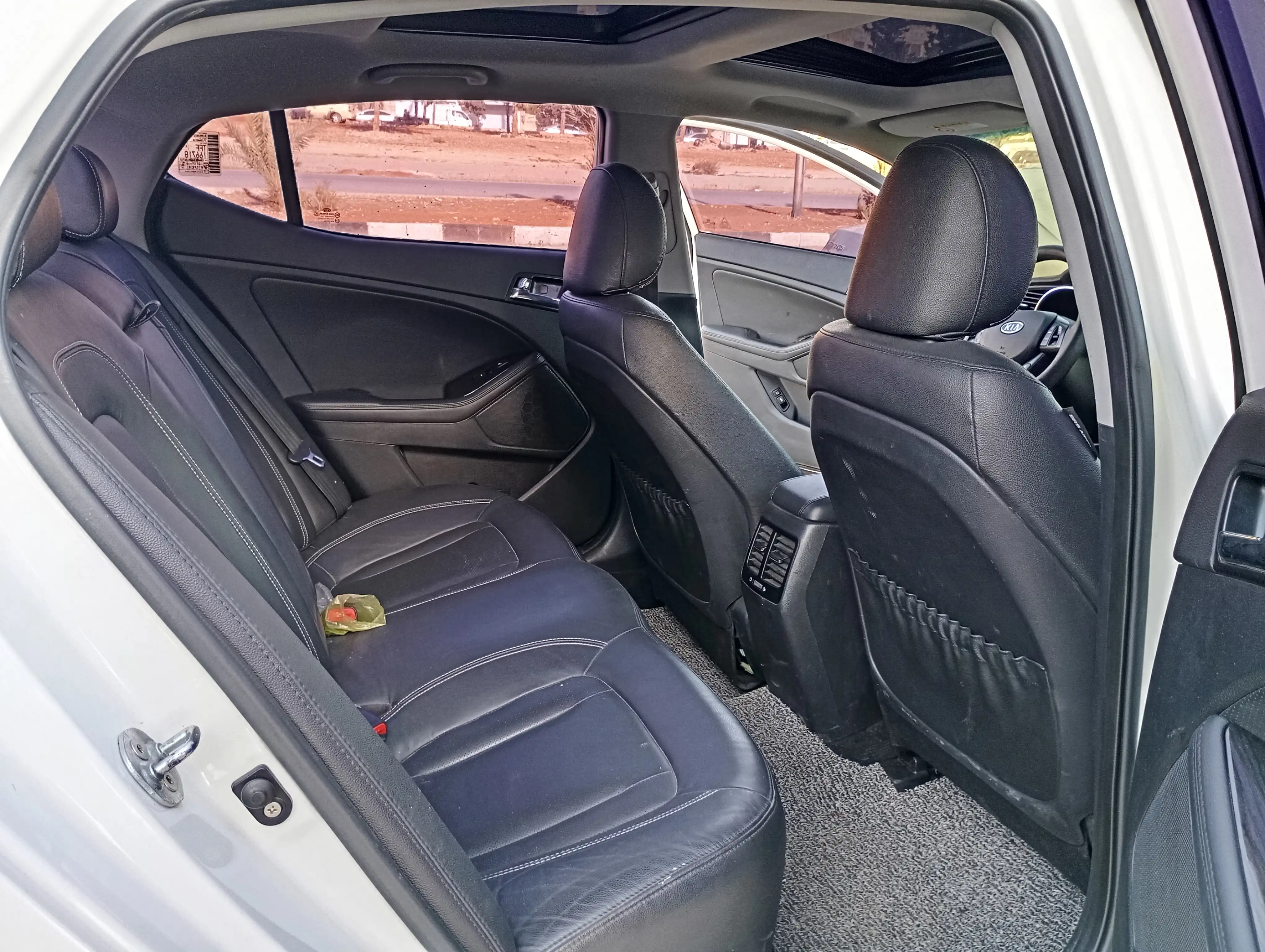 kilometrage car sale kia k5 standard sedan used 2012 aleppo ly image