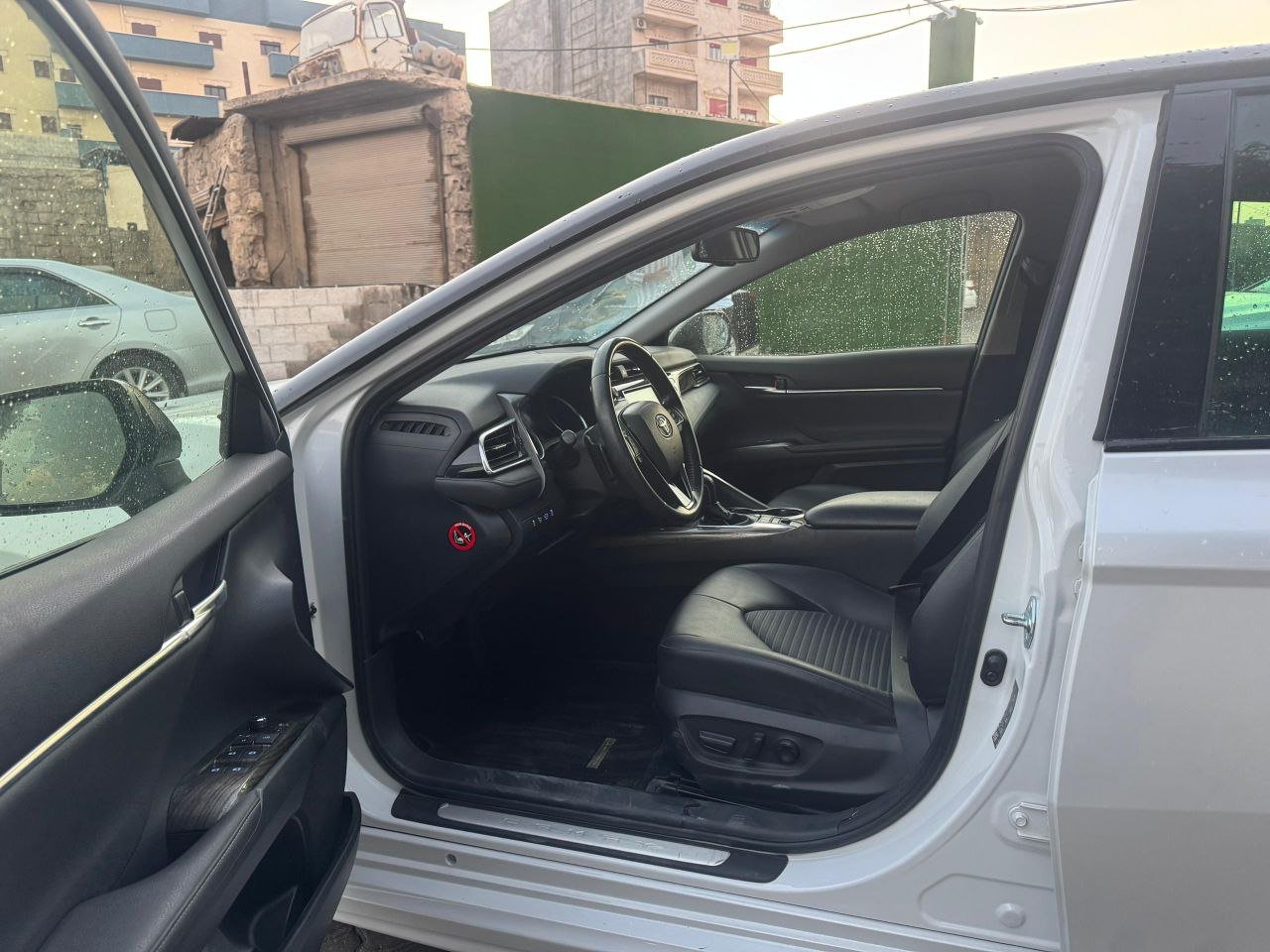 kilometrage car sale toyota corolla hybrid sedan used 2020 aleppo hj image