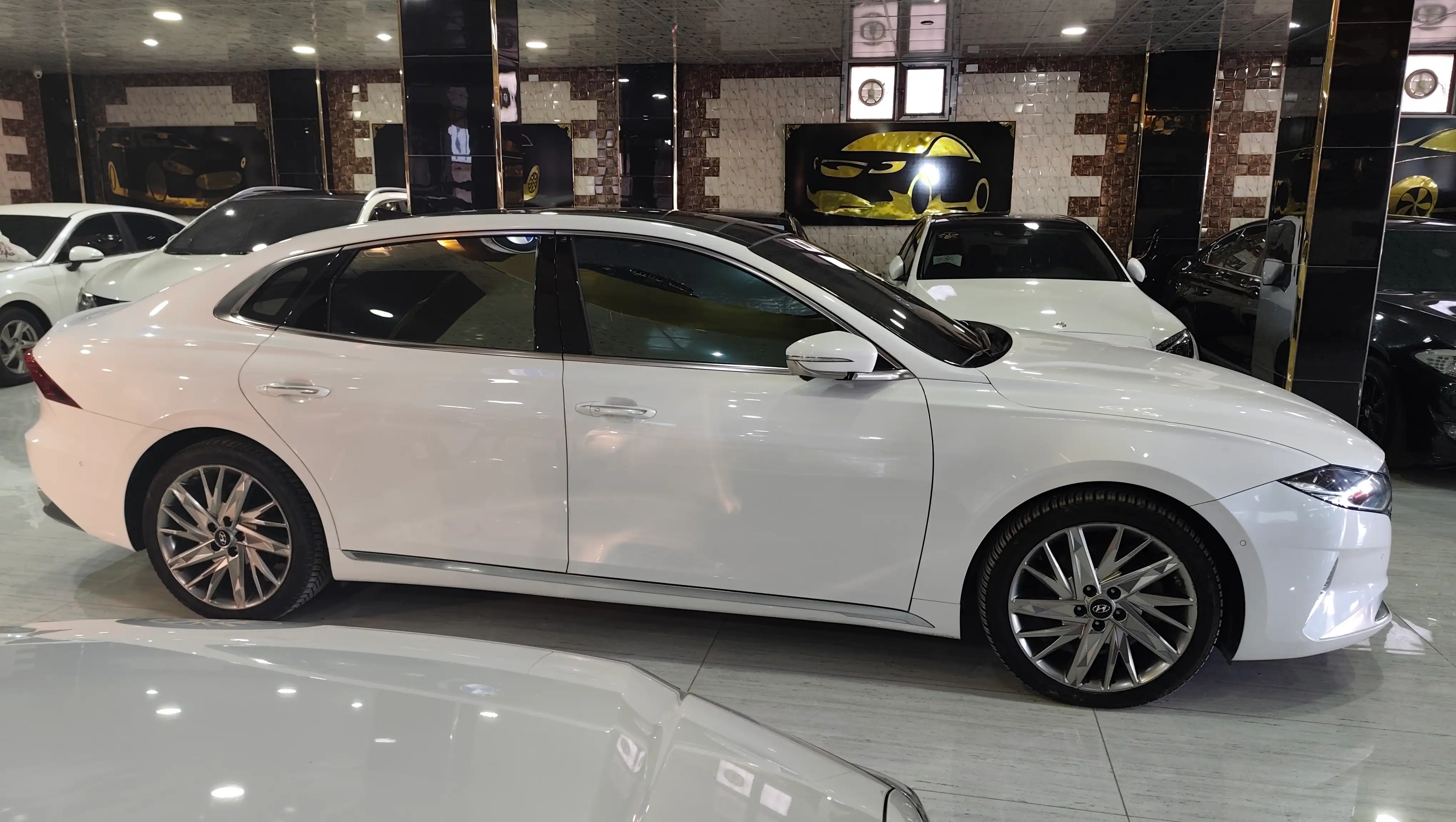 kilometrage car sale hyundai grandeur standard sedan used 2020 aleppo pe image