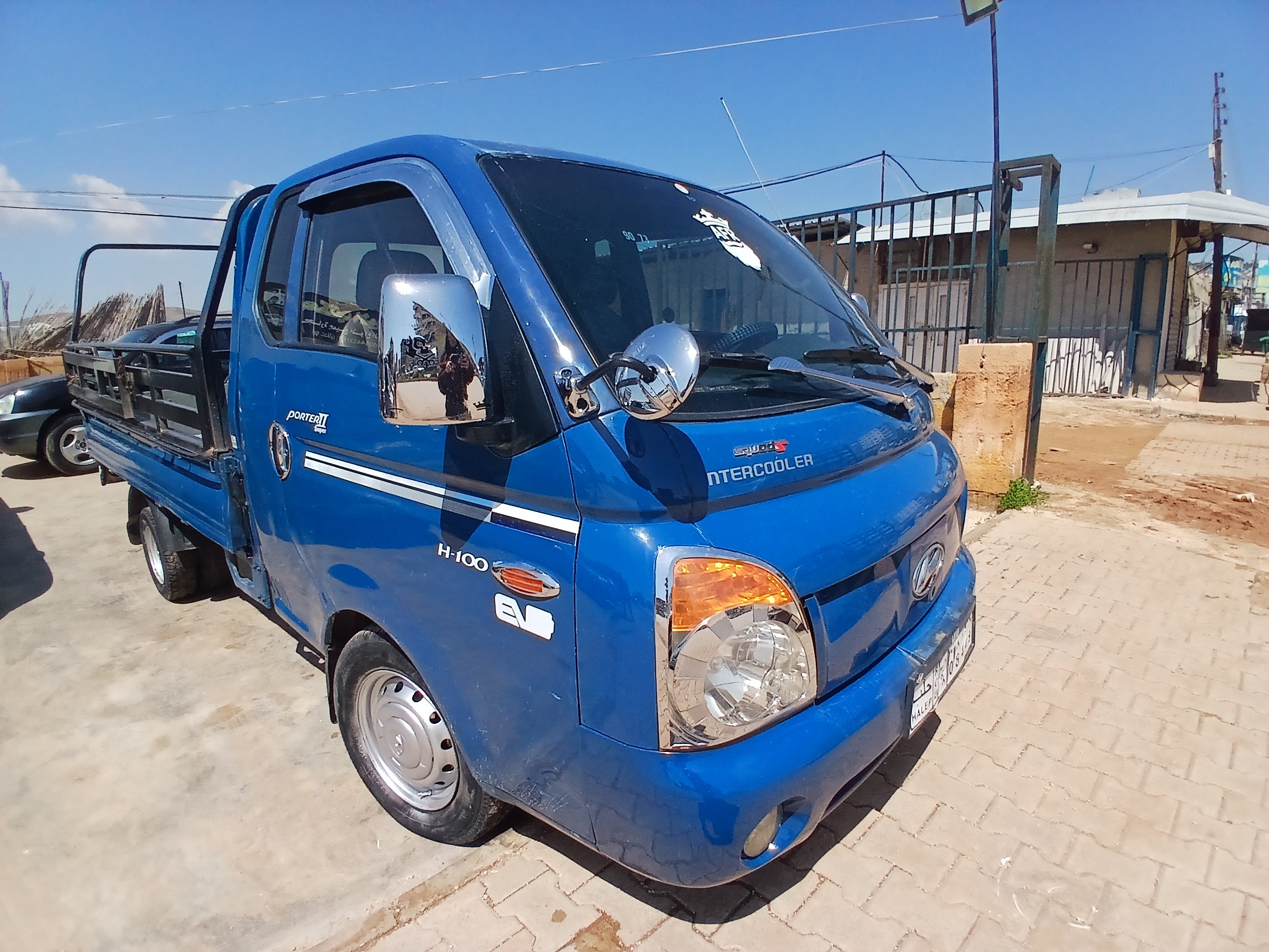kilometrage car sale hyundai porter ii 2 crdi cargo truck used 2006 aleppo tq image