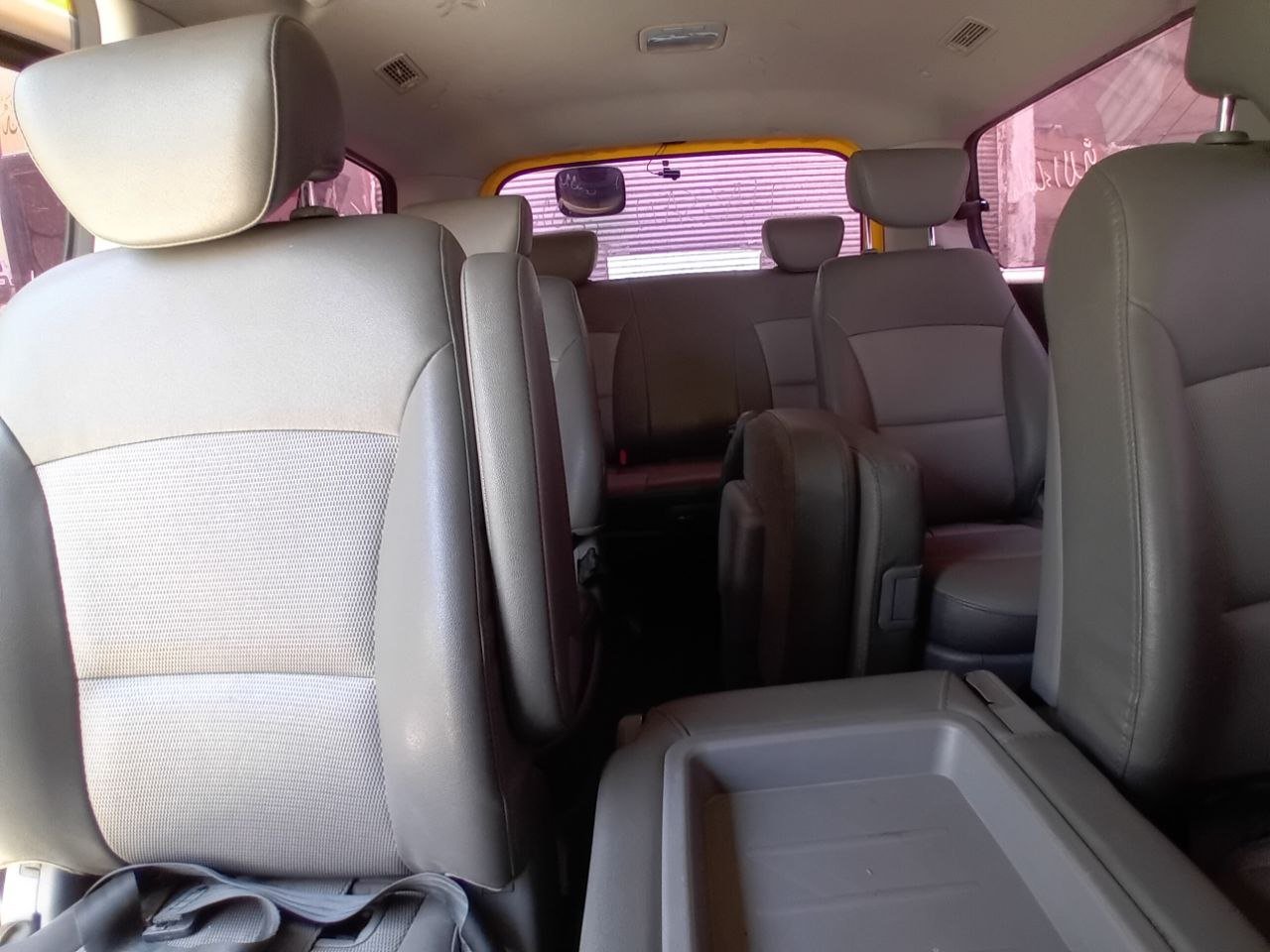 kilometrage car sale hyundai grand starex cvx van used 2011 aleppo iz image