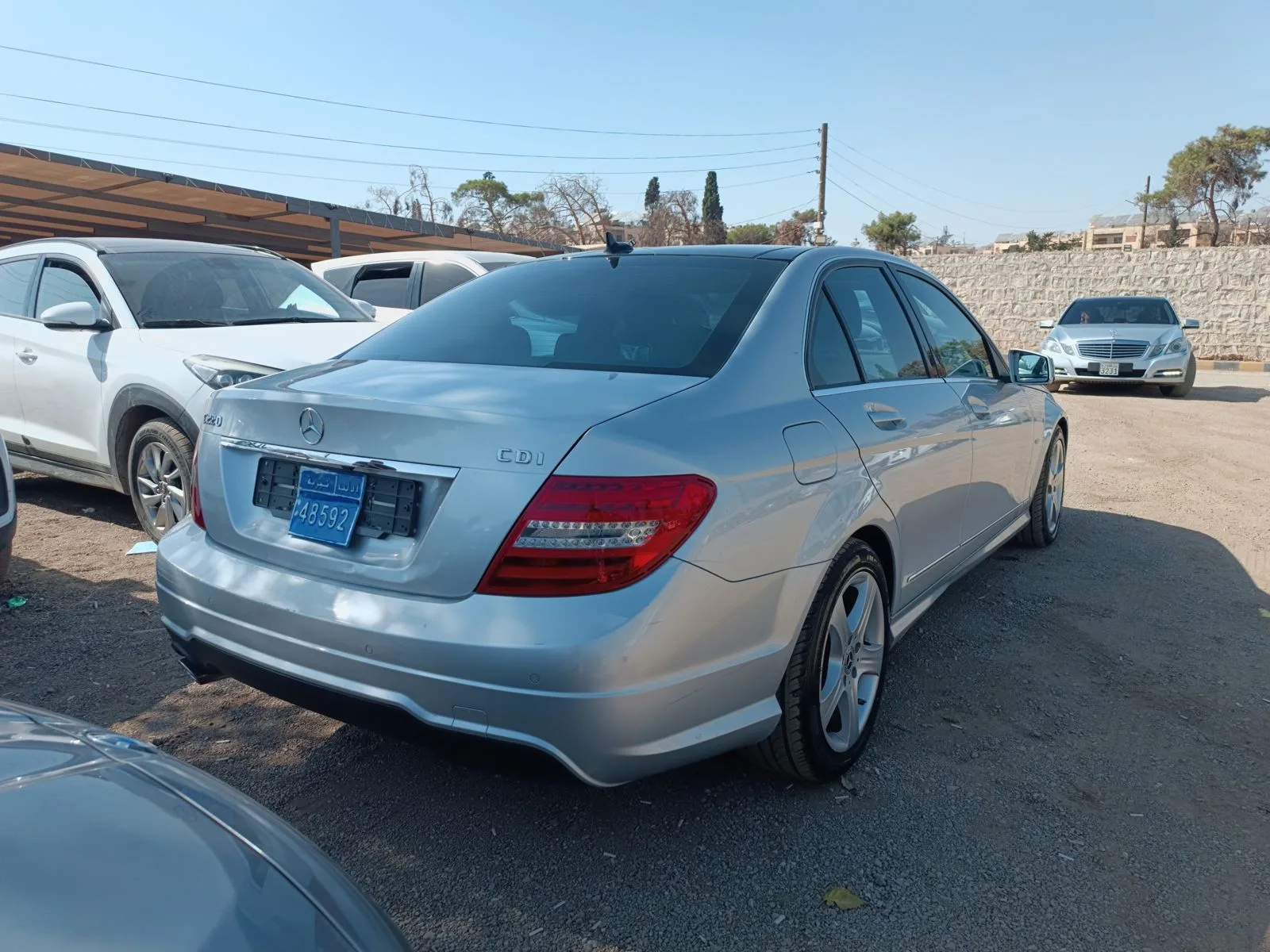 kilometrage car sale mercedes benz c class c 200 sedan used 2013 aleppo xj image