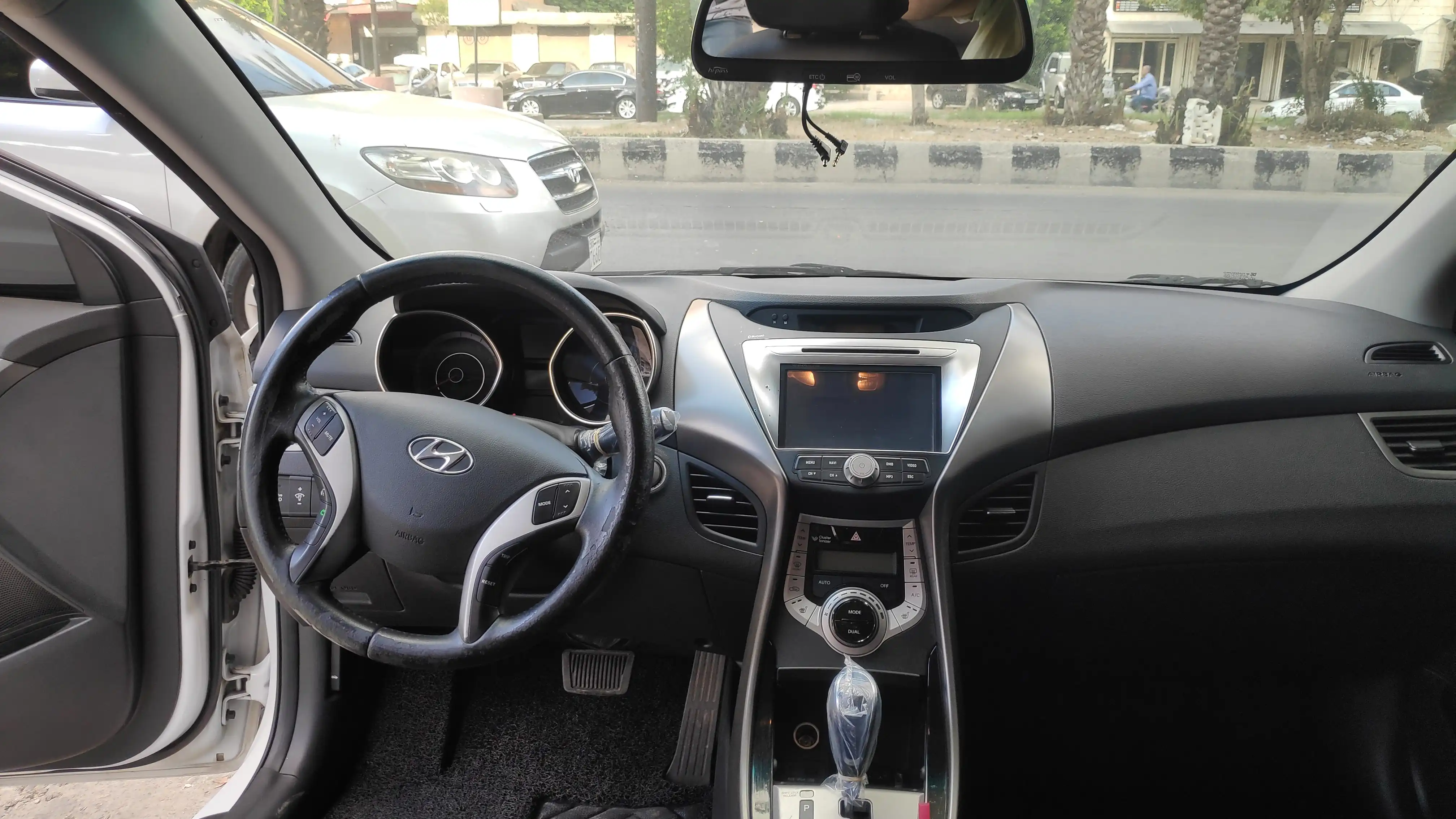 kilometrage car sale hyundai avante m16 gdi nu image