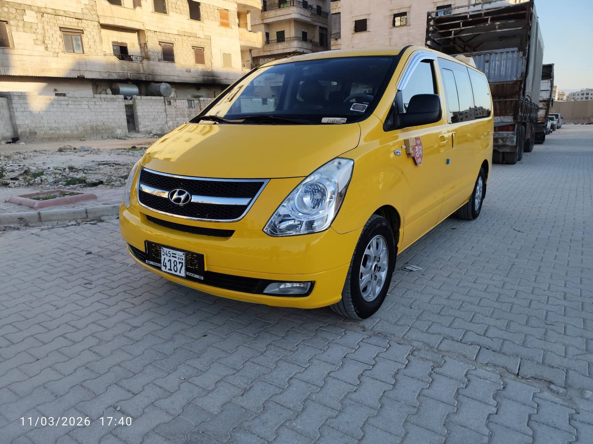 kilometrage car sale hyundai grand starex cvx van used 2009 aleppo oq image