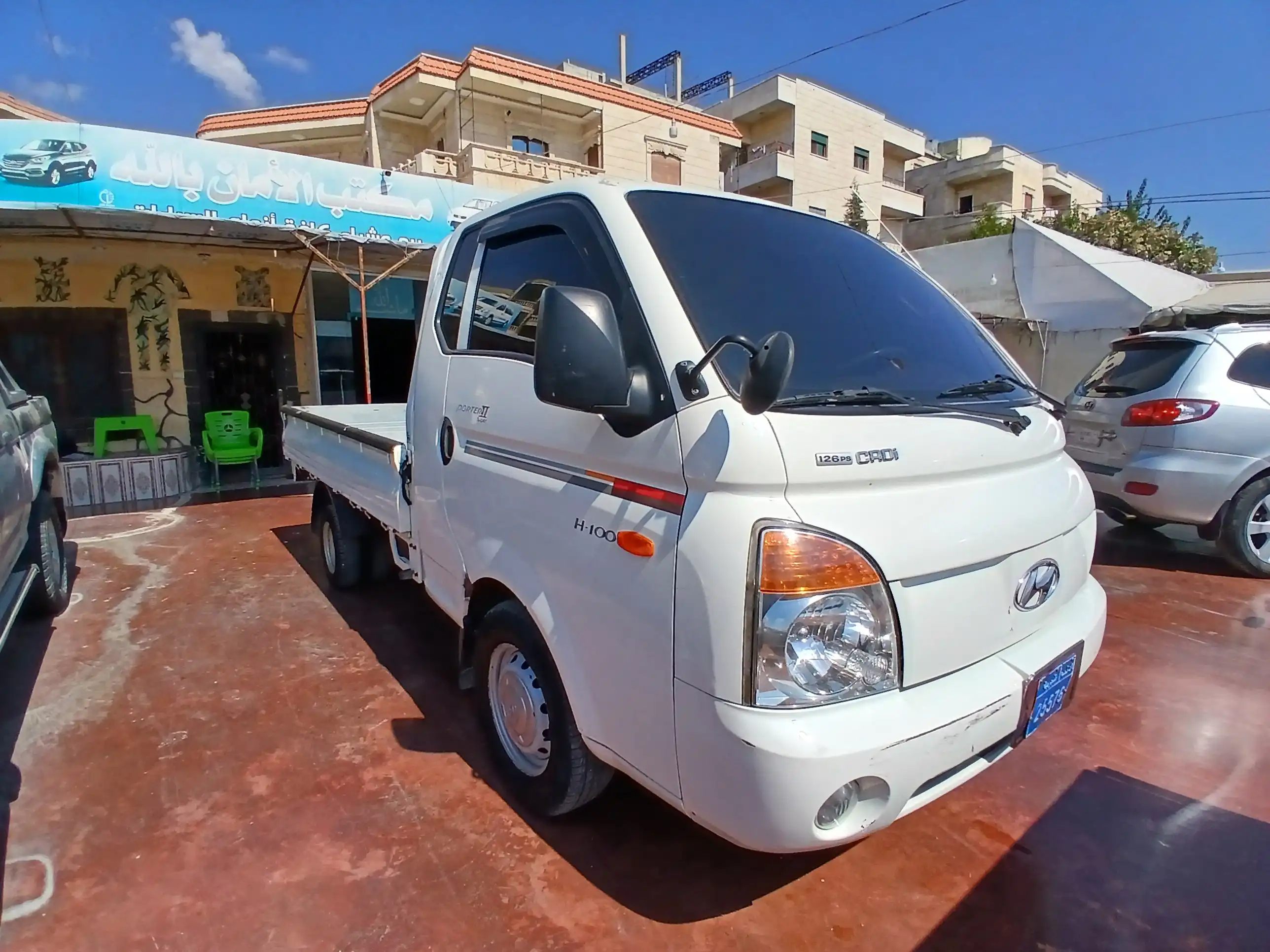 kilometrage car sale hyundai porter 2 crdi used 2013 rn image