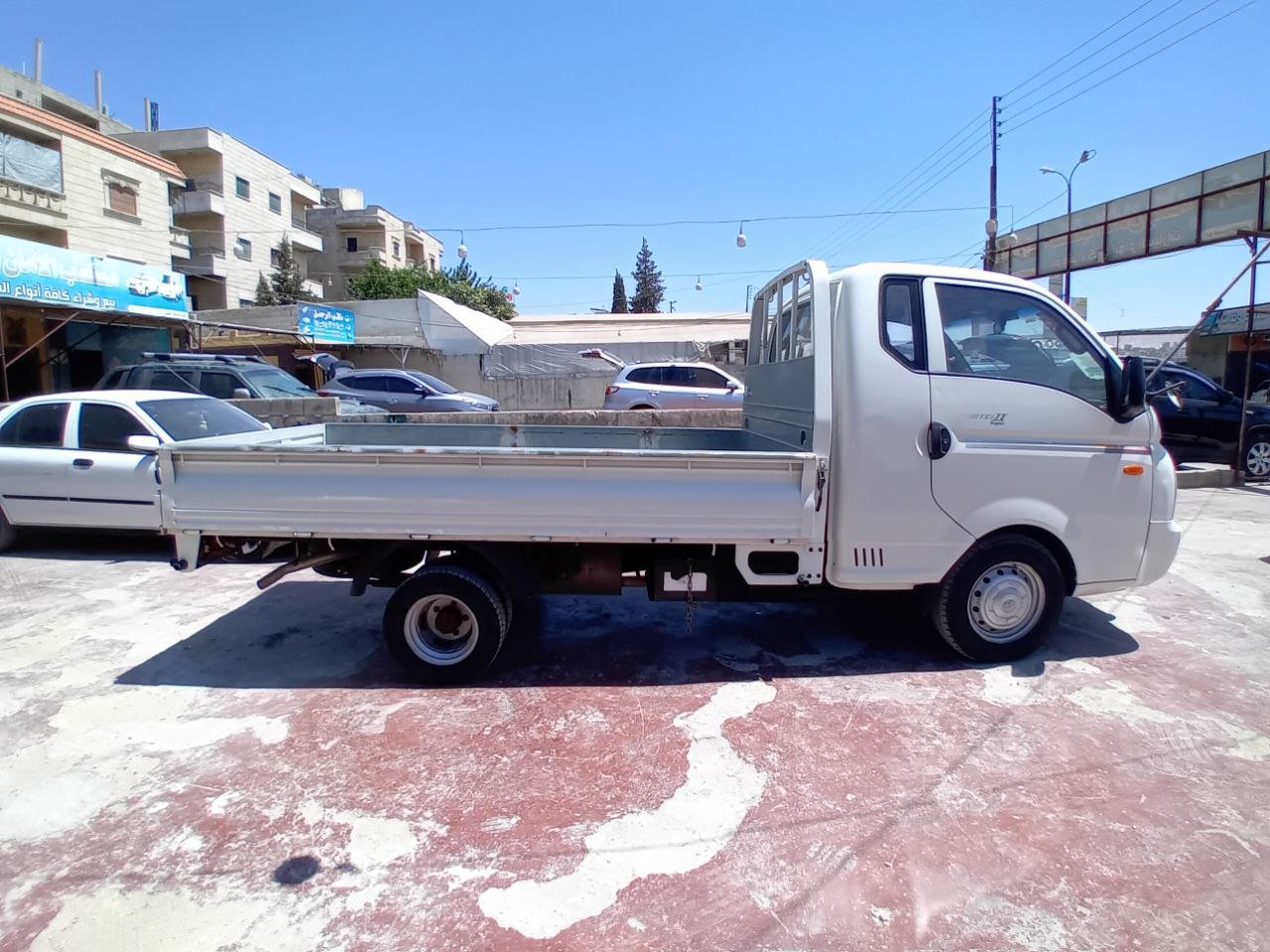 kilometrage car sale hyundai porter 2 crdi cargo truck used 2009 aleppo ii image