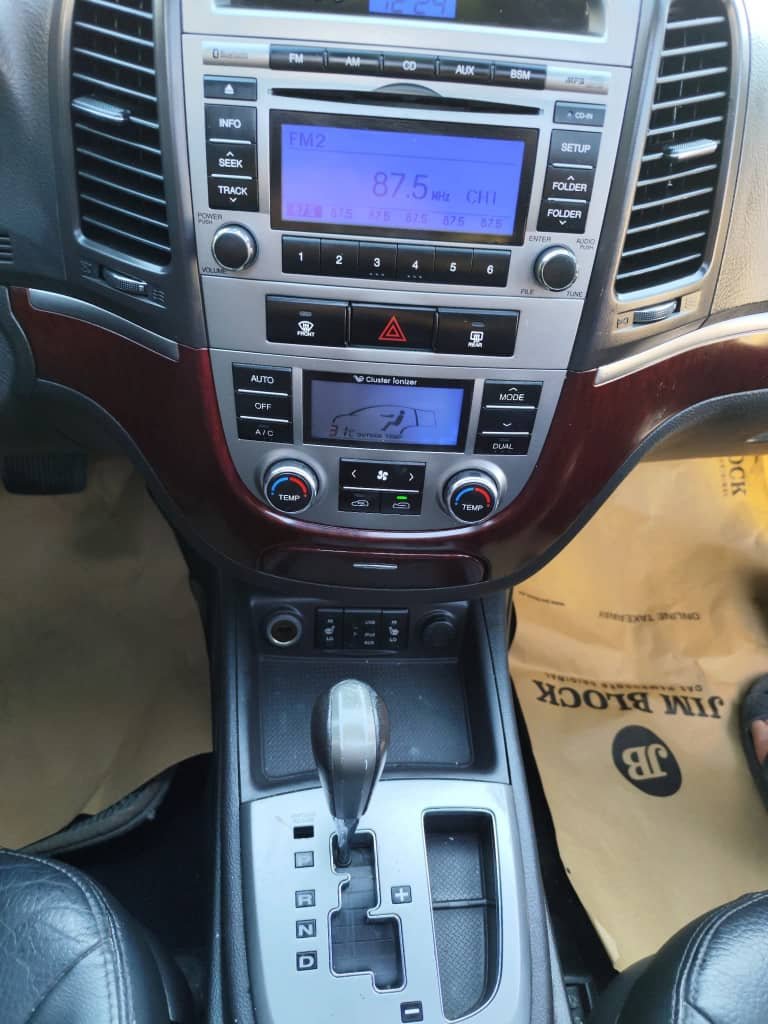 kilometrage car sale hyundai santa fe mlx suv used 2011 aleppo eu image