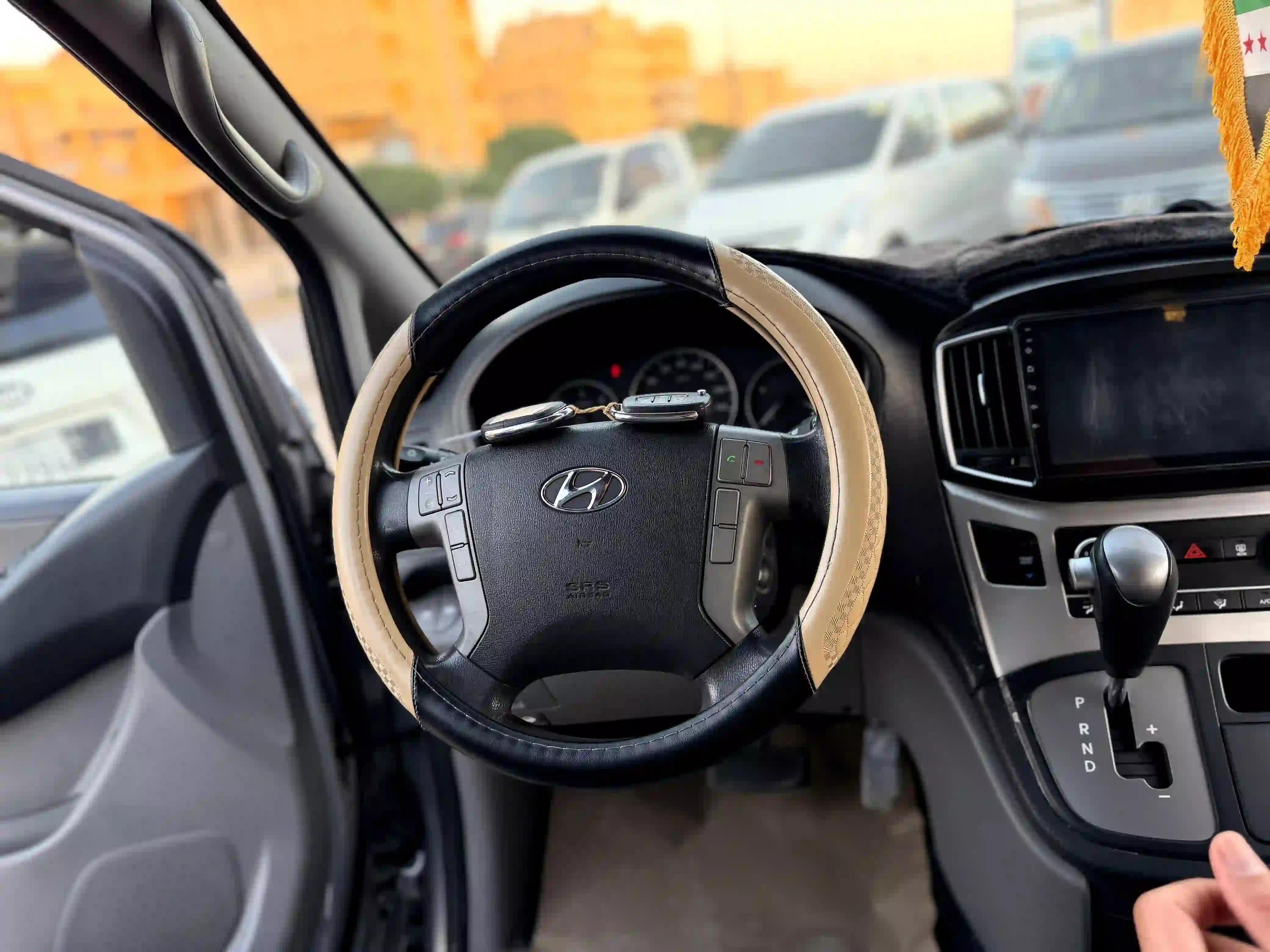 kilometrage car sale hyundai staria van van used 2018 aleppo ks image