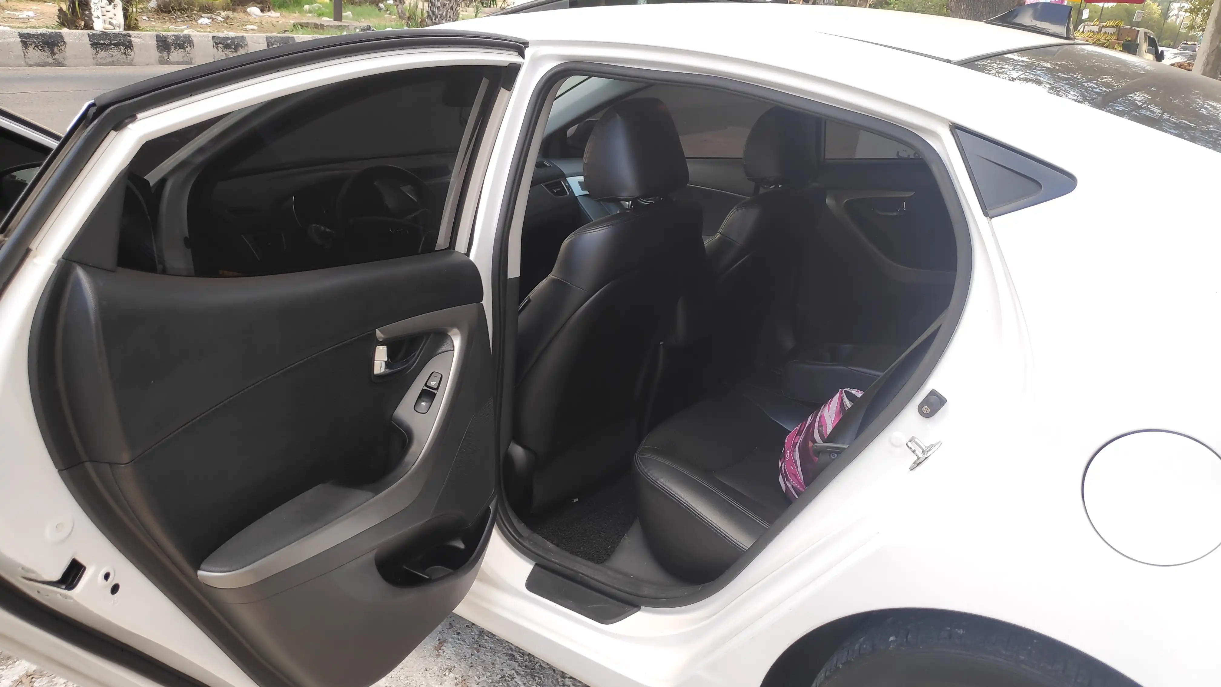 kilometrage car sale hyundai avante m16 gdi nu image
