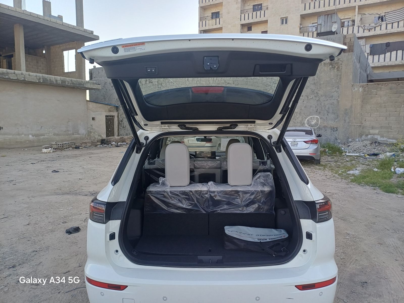 kilometrage car sale mitsubishi outlander es suv new 000007 aleppo rg image