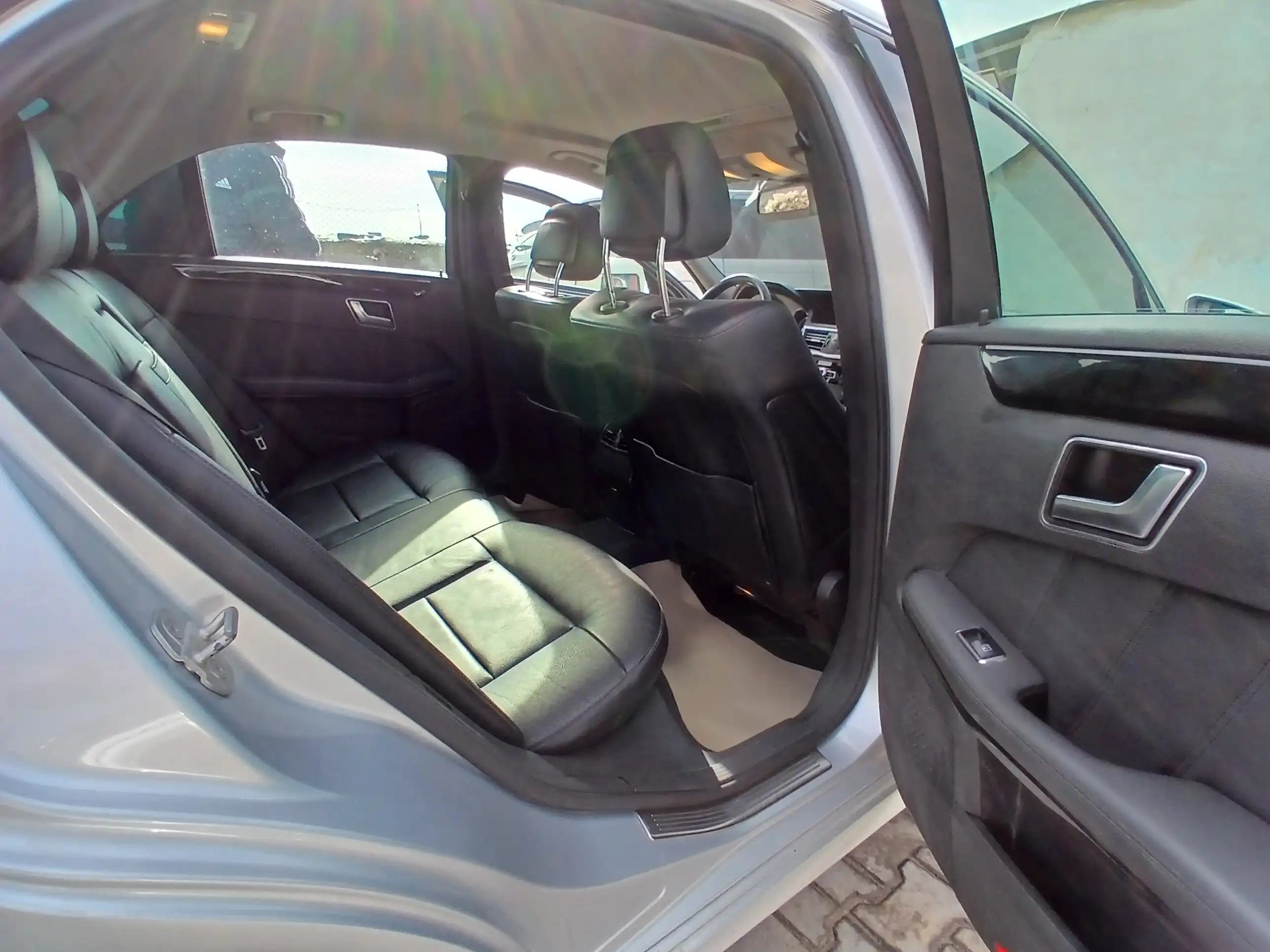 kilometrage car sale mercedes e class e 220 cdi sedan used 2012 aleppo sh image