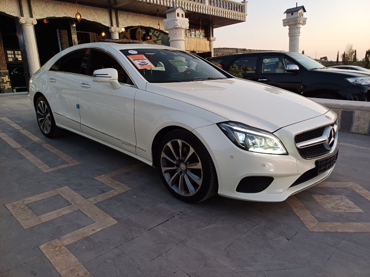 kilometrage car sale mercedes benz cls class cls 4 matic ncednbe used 2017 aleppo pb image