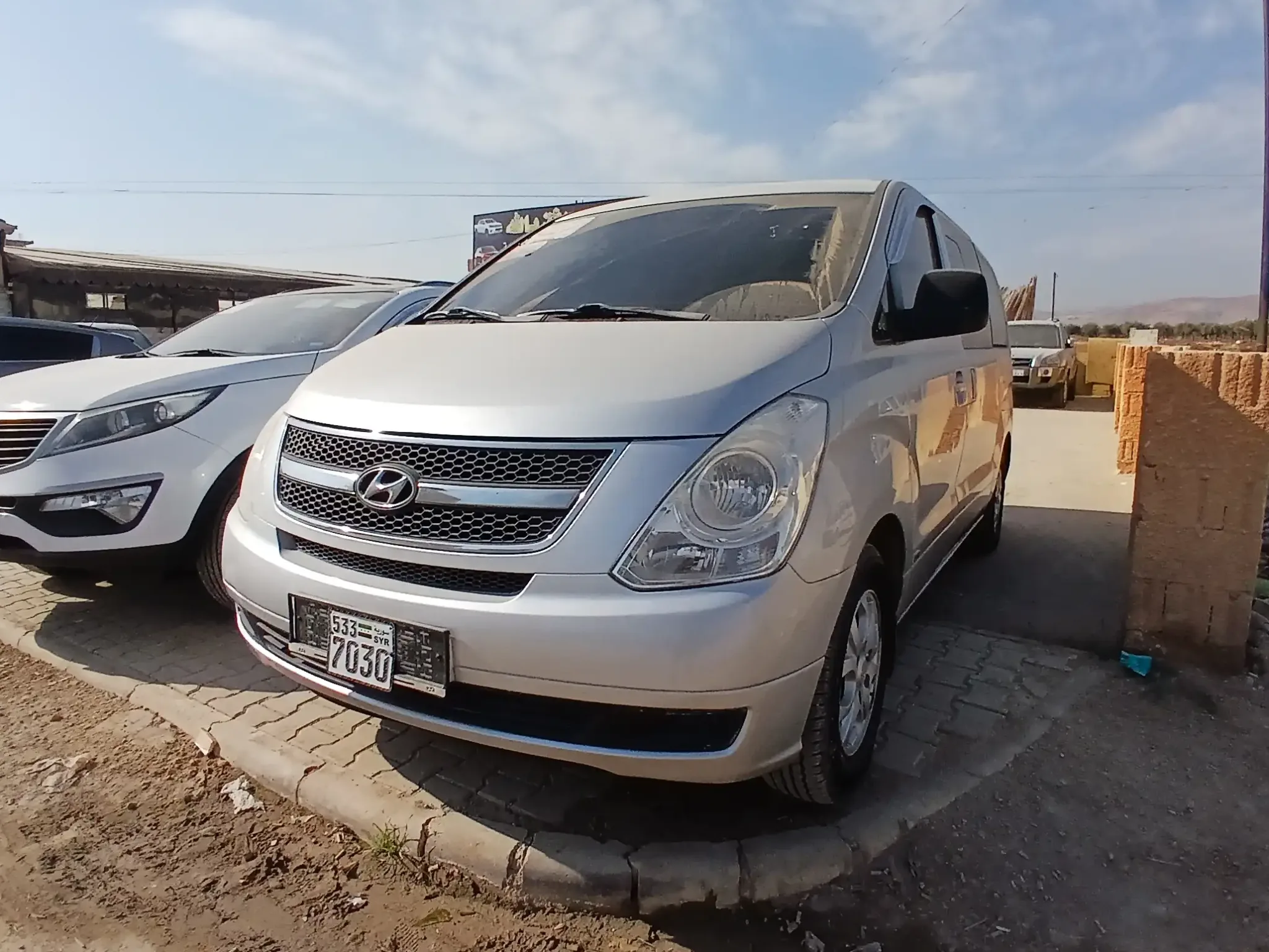 kilometrage car sale hyundai grand starex cvx van used 2010 aleppo nc image