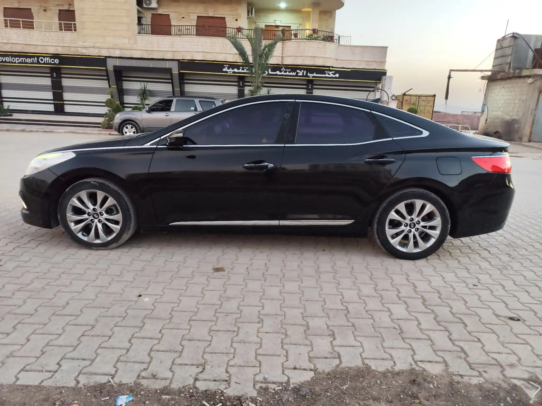 kilometrage car sale hyundai grandeur hg 300 sedan used 2012 aleppo nj image