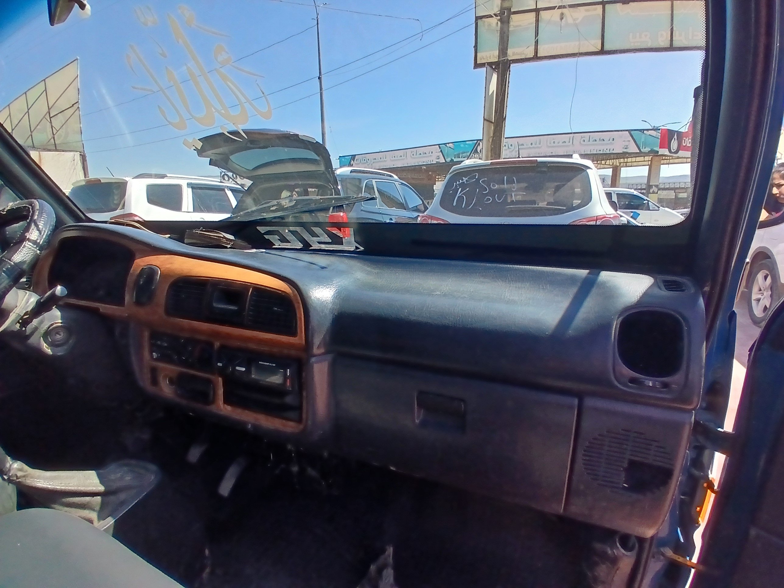 kilometrage car sale hyundai porter ii 2 crdi cargo truck used 1998 aleppo xy image