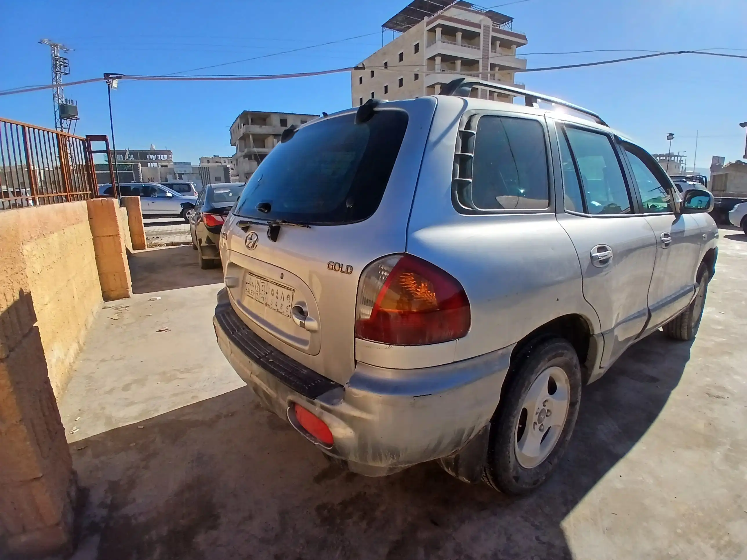 kilometrage car sale hyundai santa fe gold suv used 2003 aleppo av image