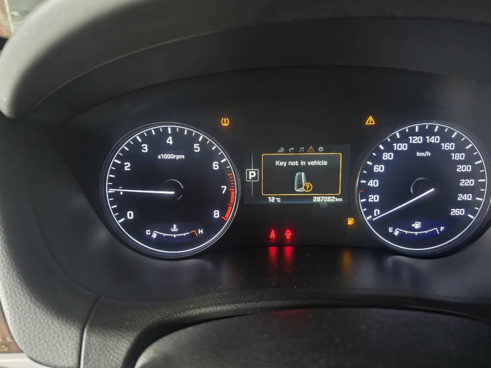 kilometrage car sale genesis bh 330 sedan used 2015 aleppo vr image