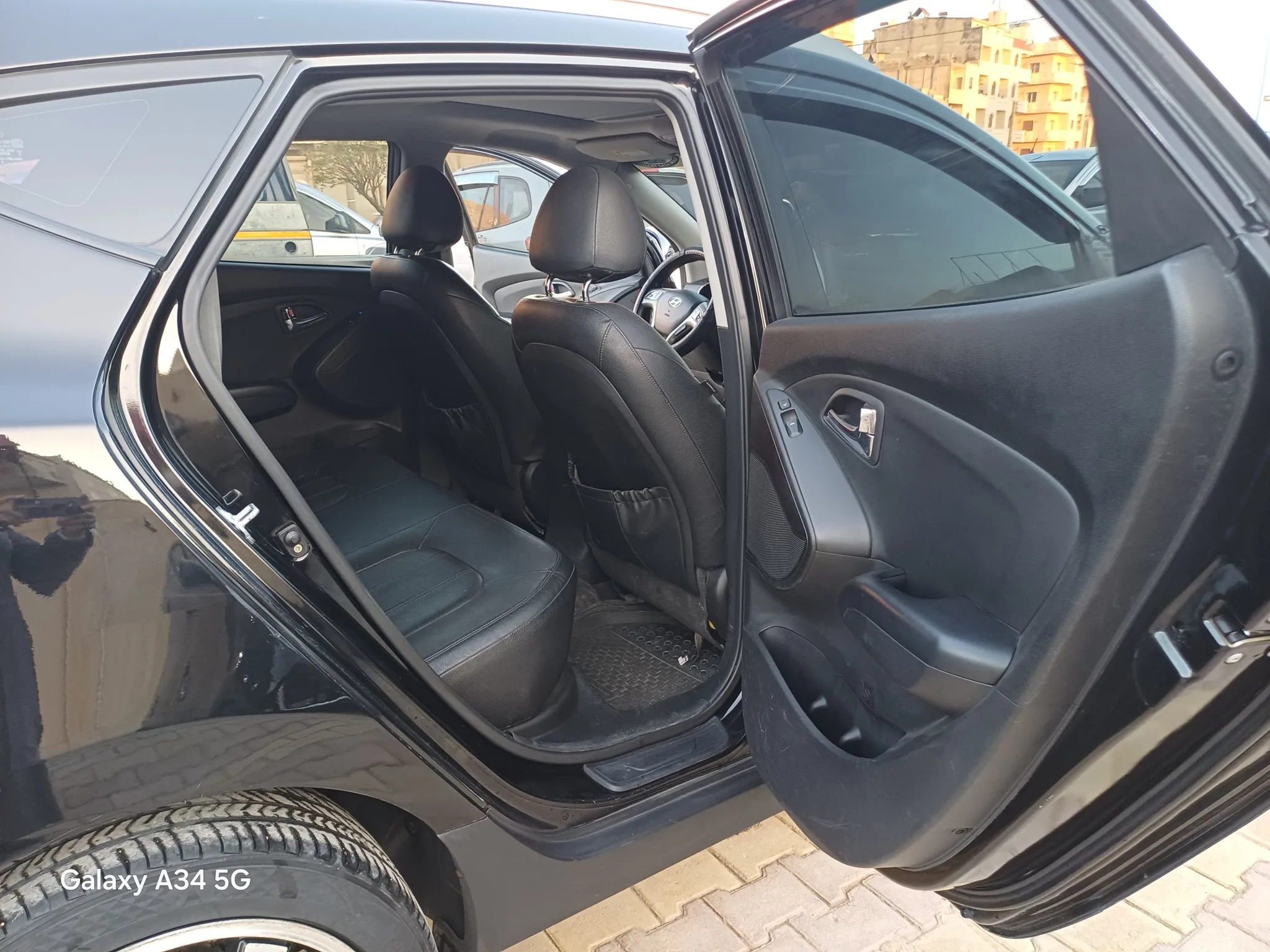 kilometrage car sale hyundai veloster gdi suv used 2013 aleppo eo image