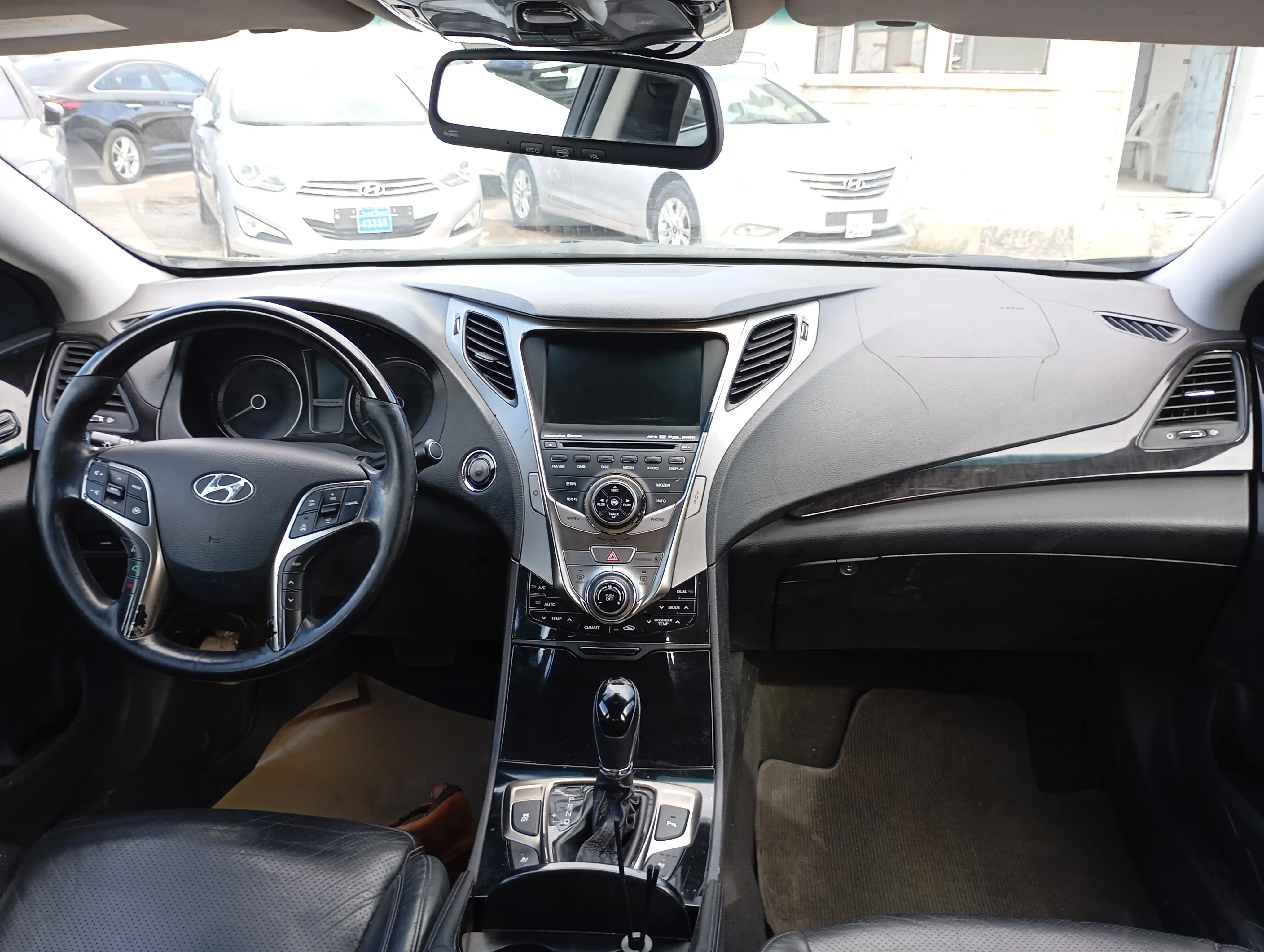 kilometrage car sale hyundai grandeur hg 300 suv used 2011 aleppo pl image