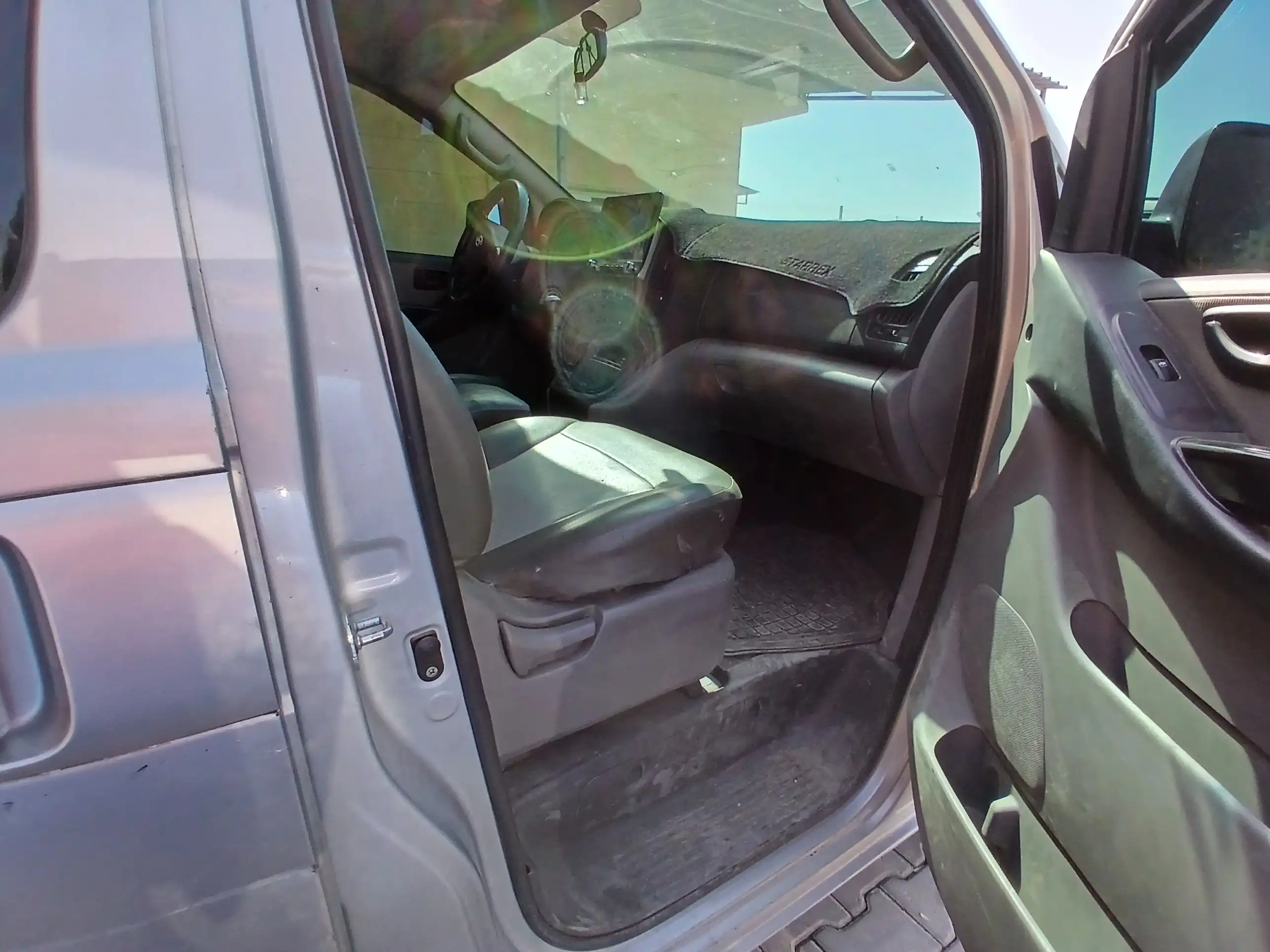 kilometrage car sale hyundai grand starex cvx van used 2010 aleppo bm image